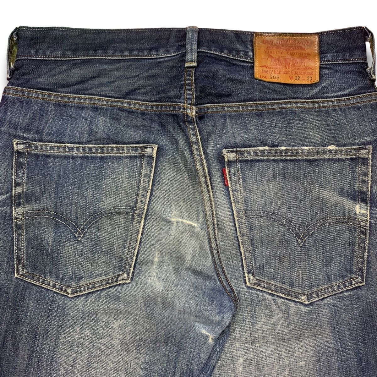 Levi's × Levi's Vintage Clothing Vintage 90s Levis 505 Blue Wash Loose Distressed Jeans 32x31 Size US 32 / EU 48 - 7 Thumbnail