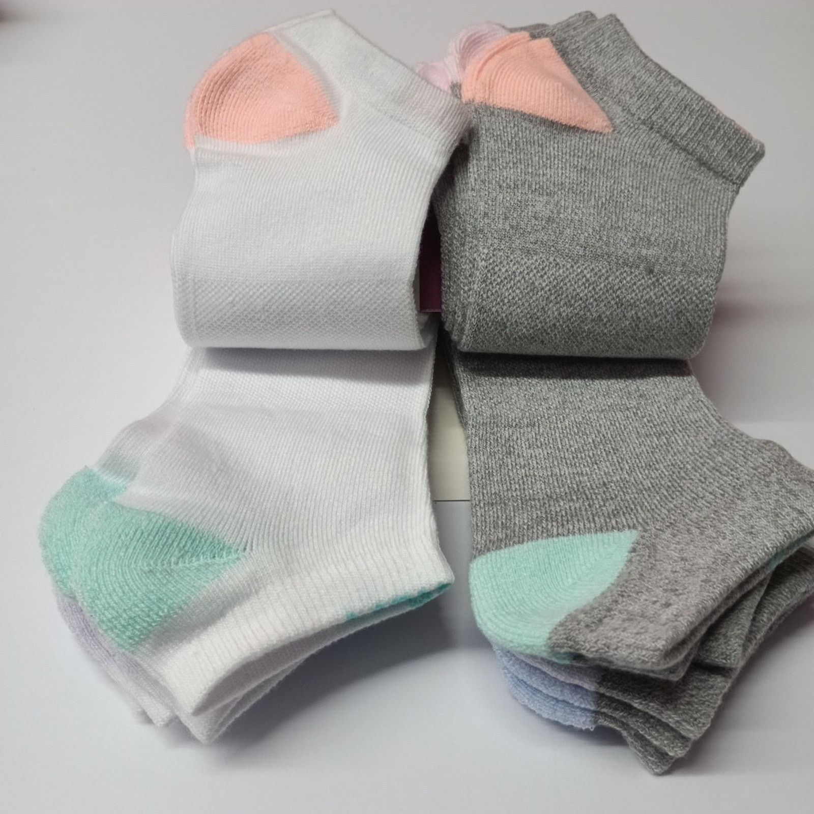 Hanes Hanes No Show Socks 10 Pair Women's Shoe Size 8-12 Assort Size ONE SIZE - 4 Thumbnail