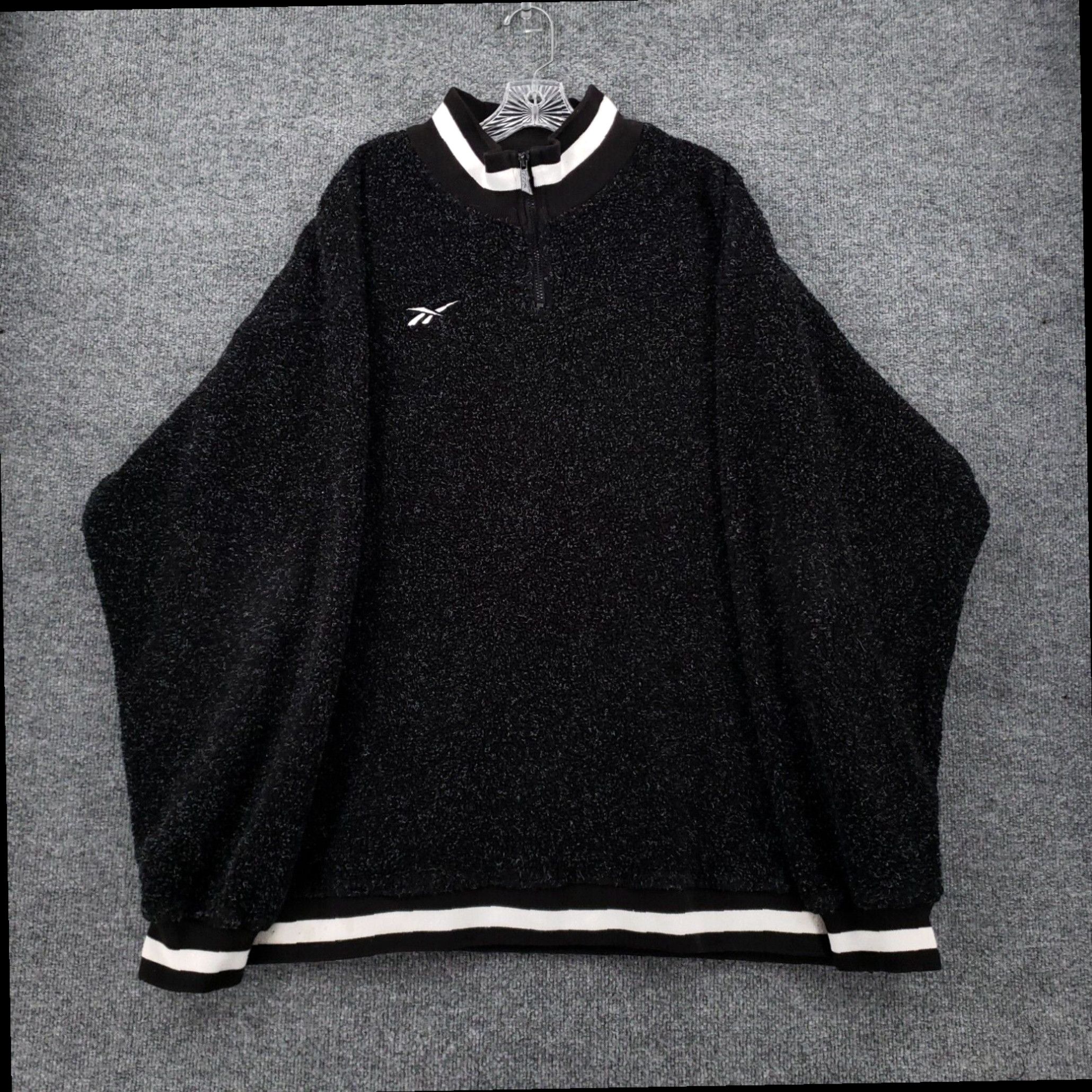 Popular Vintage Reebok Authentic Half Zip Sweatshirt