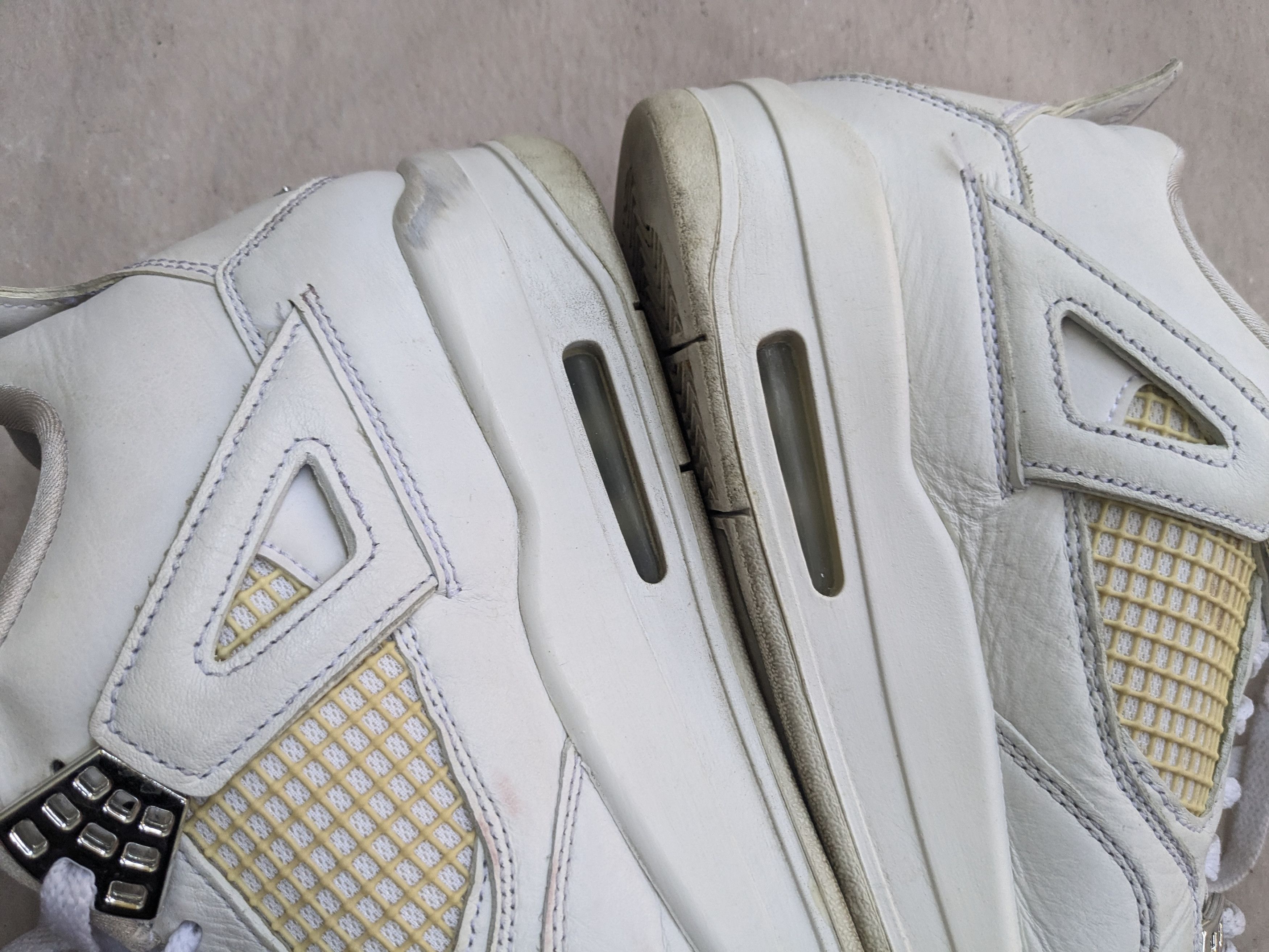 Jordan Brand Nike Air Jordan 4 Retro Pure Money 11.5 White Silver Leather Size US 11.5 / EU 44-45 - 11 Thumbnail
