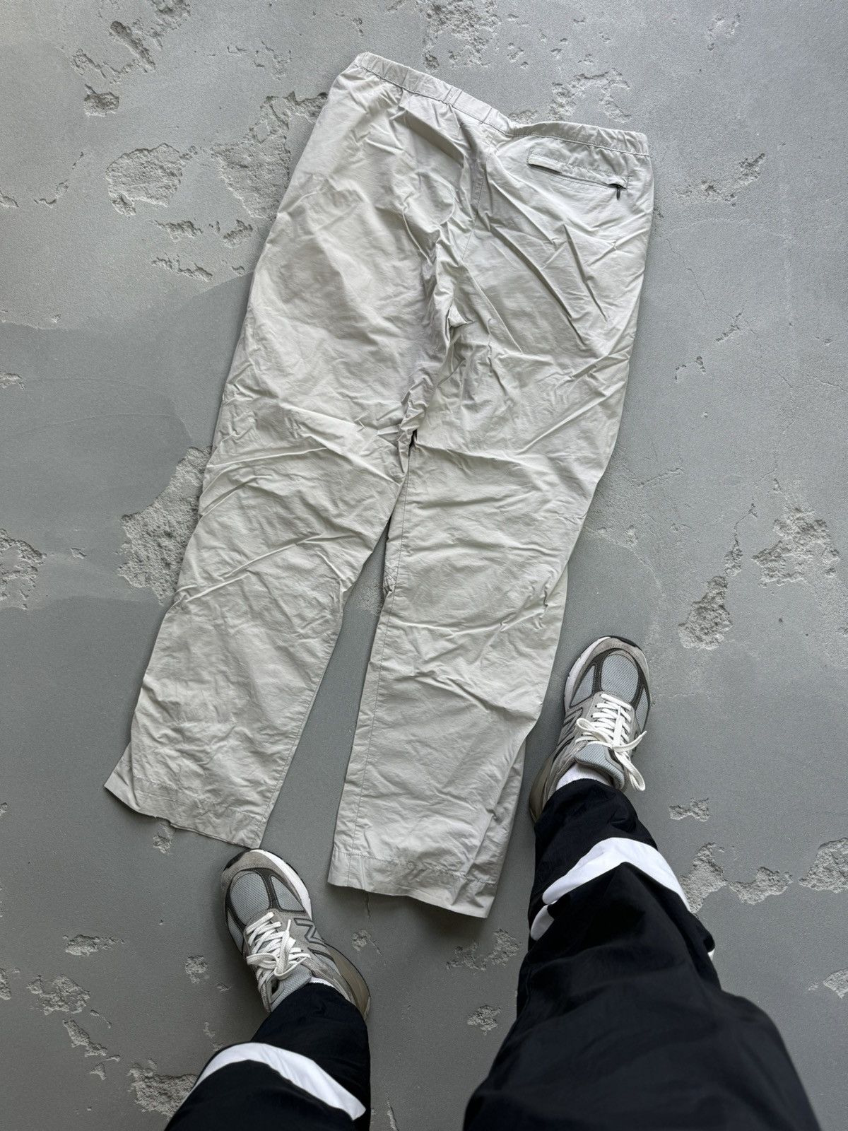 Nike × Vintage Vintage Nike Baggy Parachute Track Pants Size 34" / US 12 / IT 48 - 2 Thumbnail