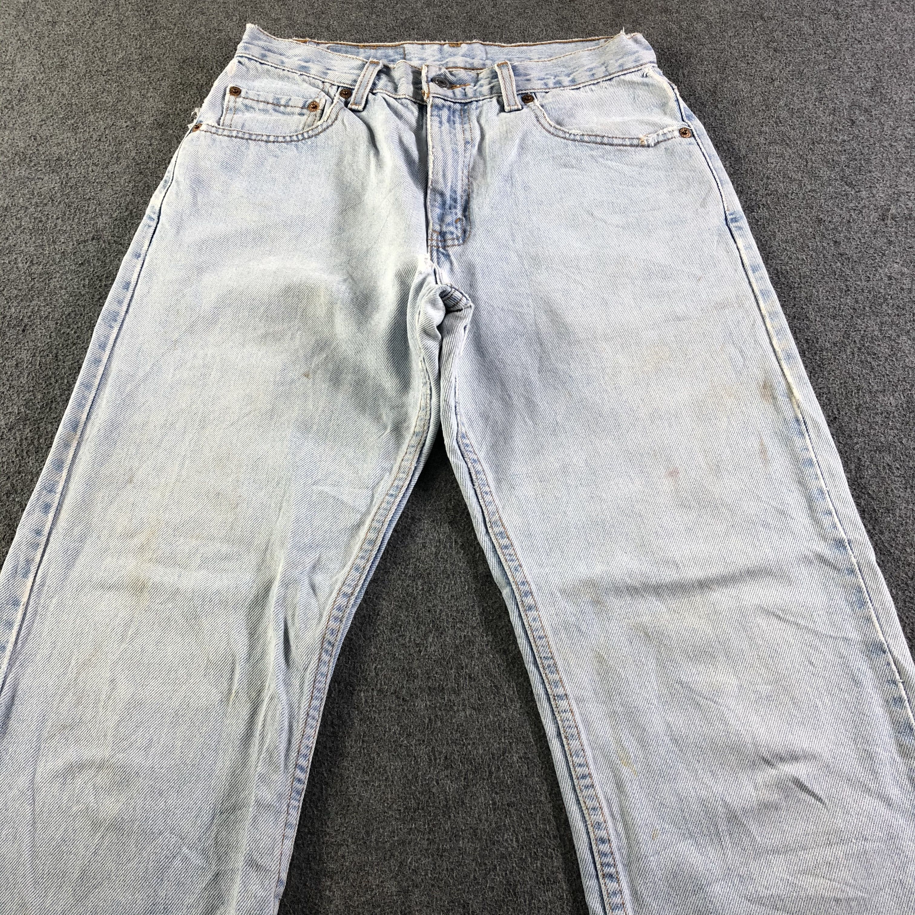 Levi's Vintage 90s Light Wash Levis 505 Jeans-J4485 Size US 28 / EU 44 - 3 Thumbnail