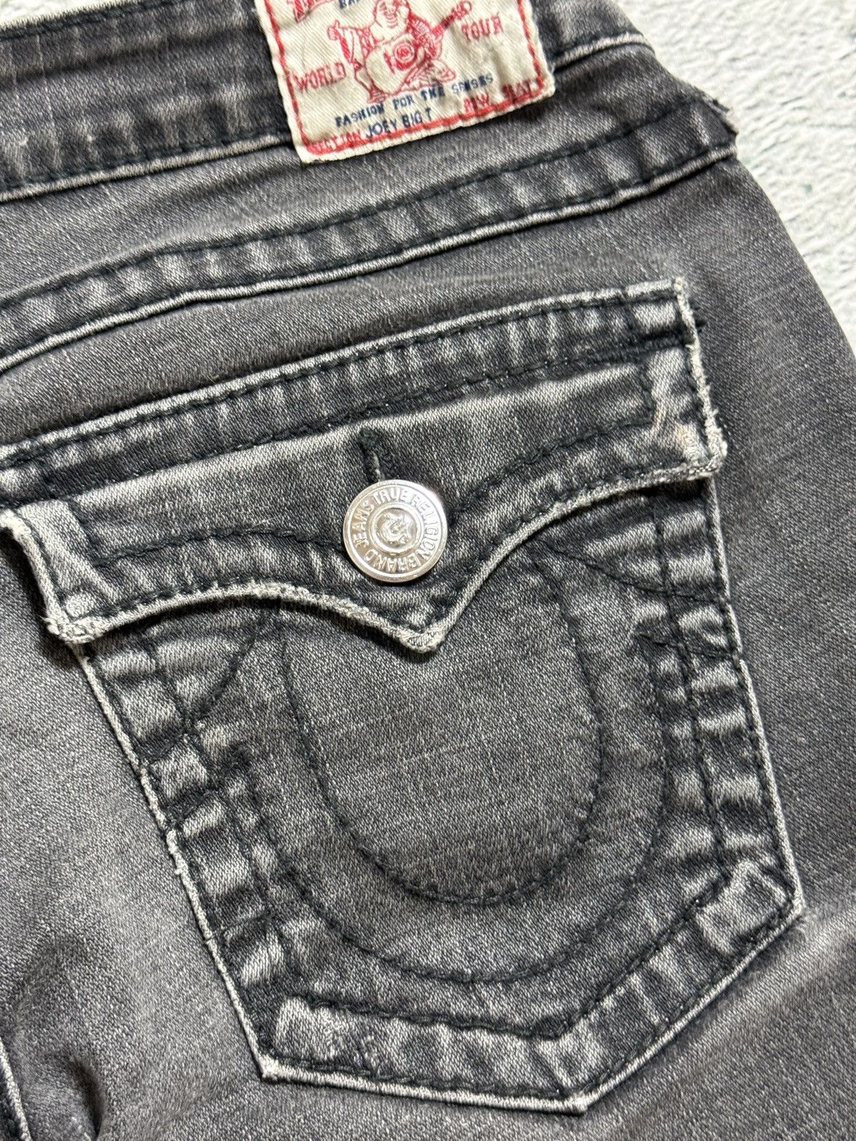 True Religion True Religion jeans grey black thick stitching flared Joey Size US 32 / EU 48 - 4 Thumbnail