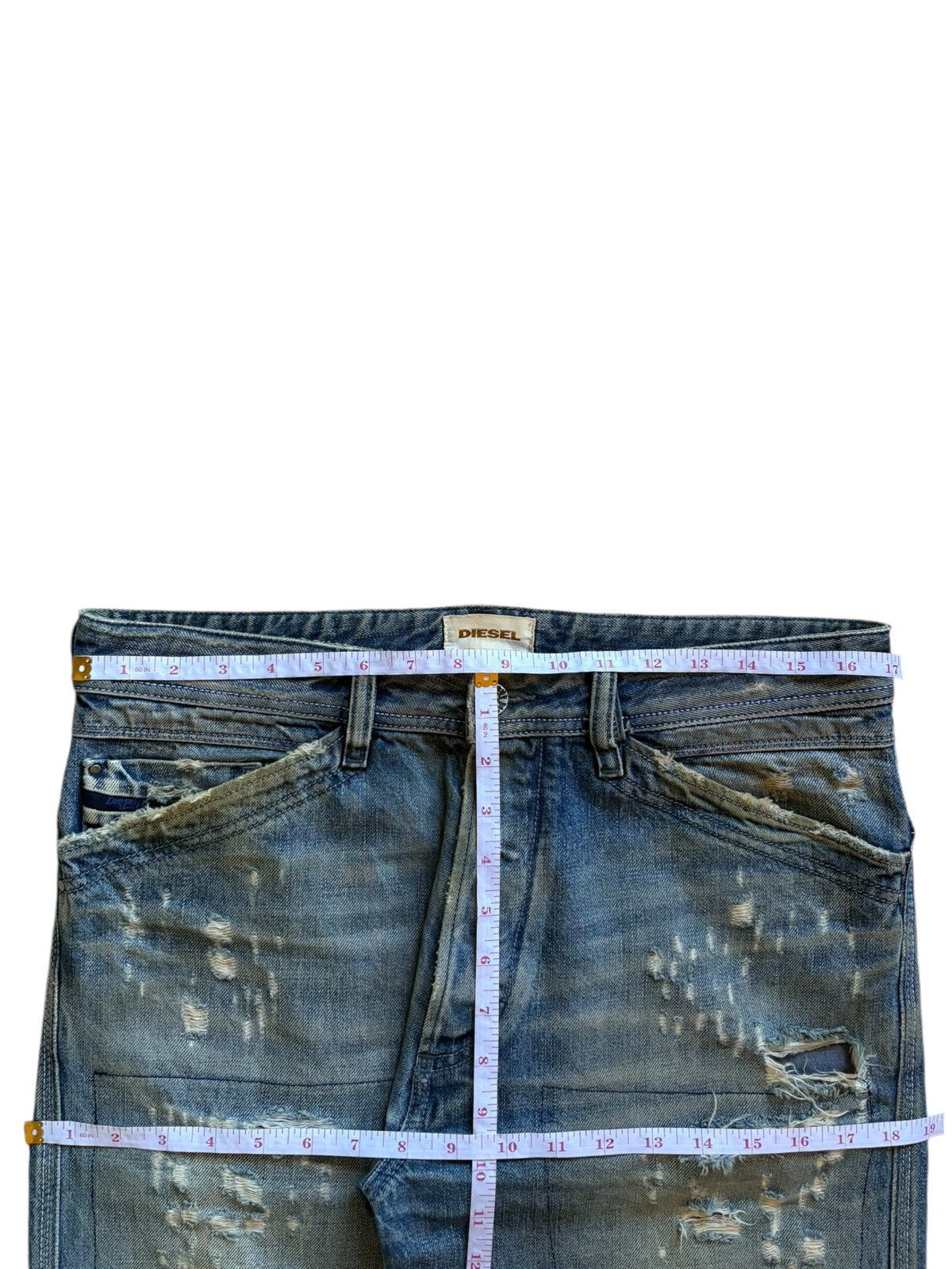 Diesel Vintage Diesel Faded Blue Wash Distressed Baggy Jeans Size US 34 / EU 50 - 12 Thumbnail