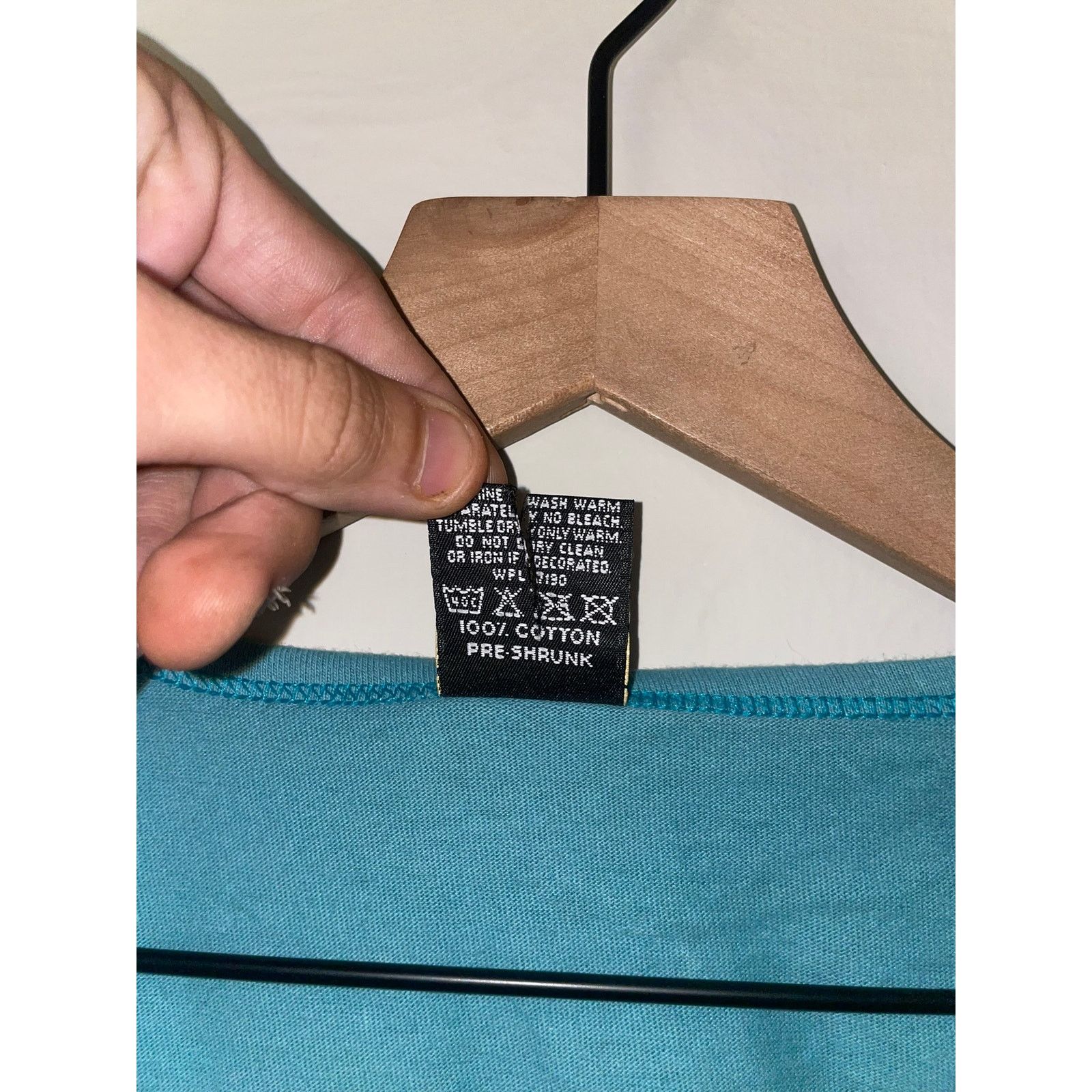 Vintage Womens Vintage Montana Shirt Mountan Teal Tee Top 90s Large Size L / US 10 / IT 46 - 6 Thumbnail