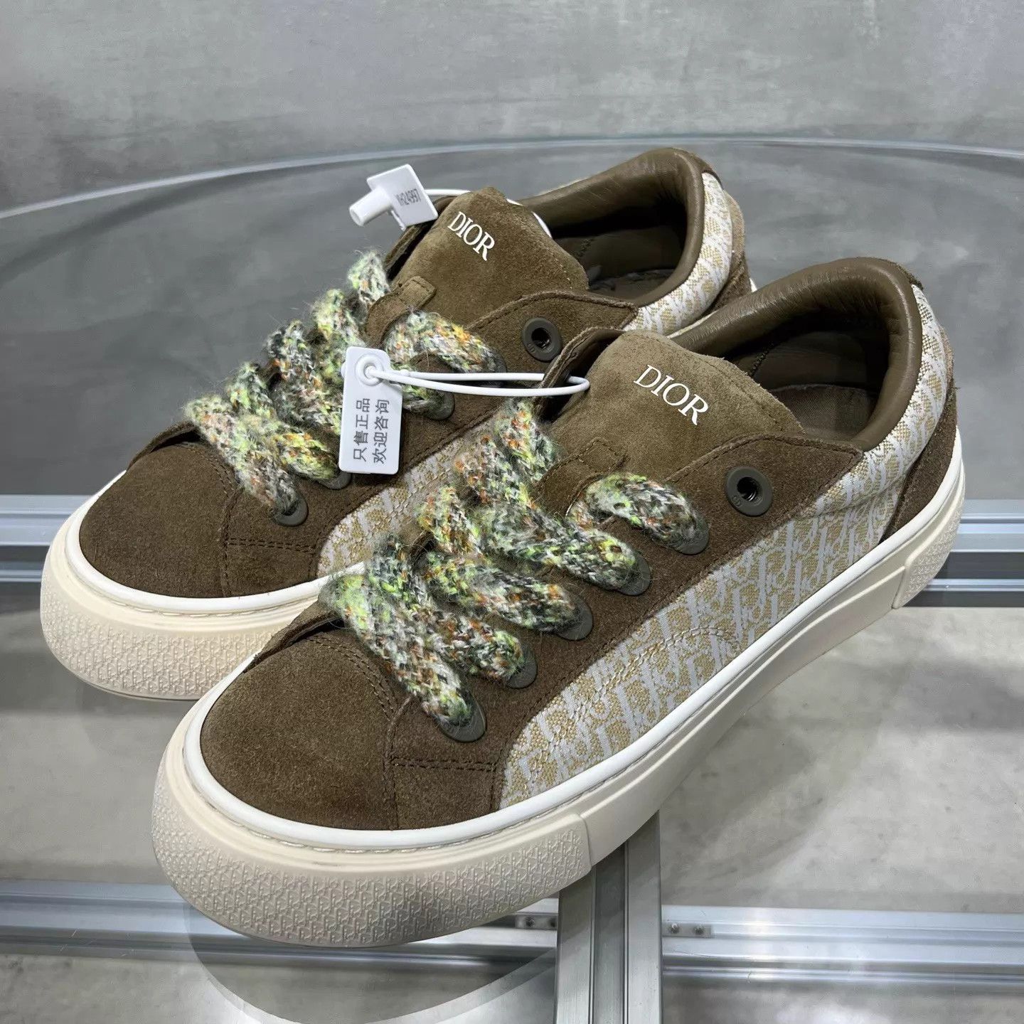Dior Dior B33 olive brown suede sneakers Size US 8 / EU 41 - 2 Thumbnail