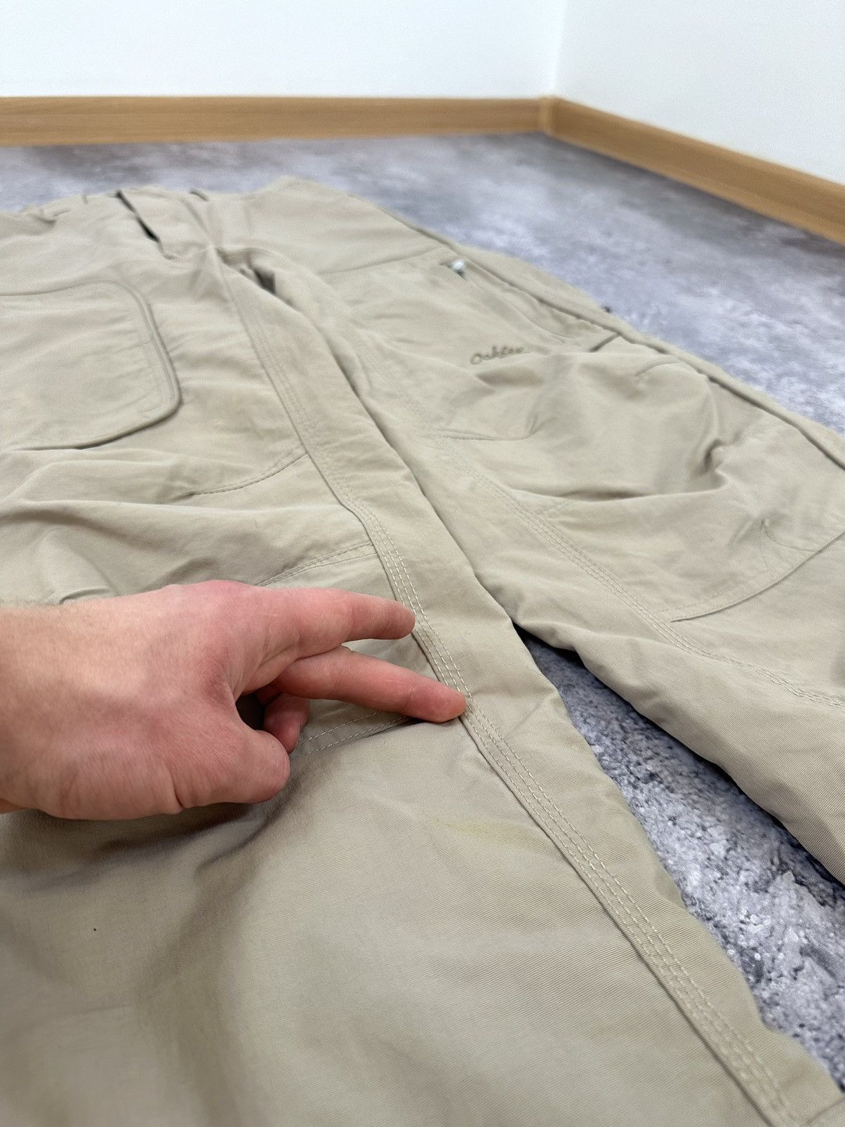 Oakley Vintage Oakley Ski Snowboarding Shell Hype Gorpcore Pants Size US 29 - 7 Thumbnail