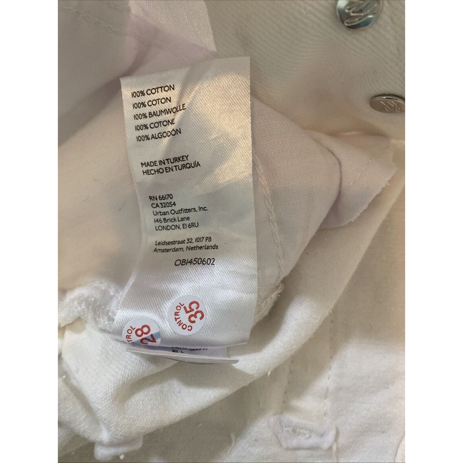 Free People Free People Maggie Mid Rise White Distress Denim Short 24 Size 24" / US 00 / IT 34 - 7 Thumbnail