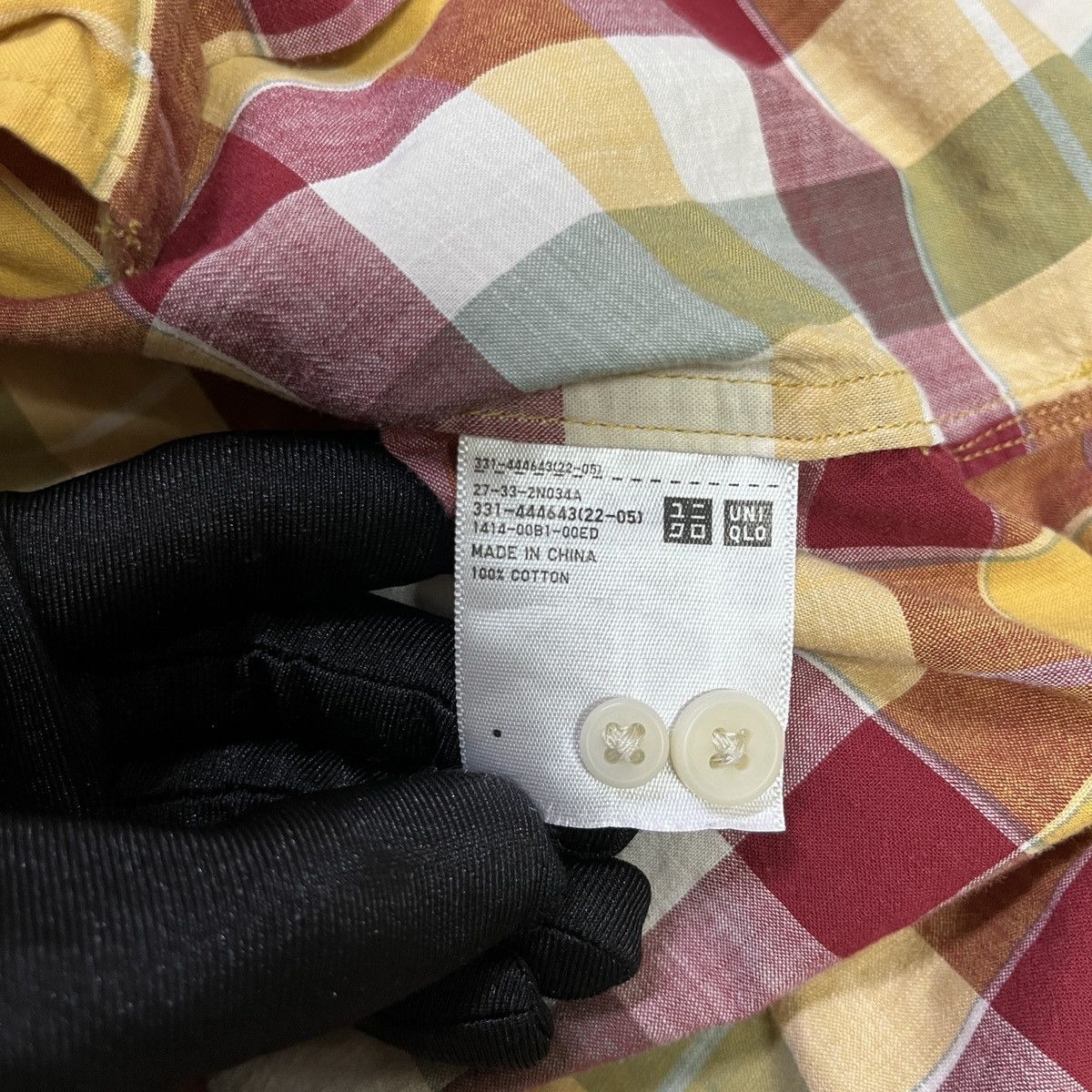 Uniqlo Uniqlo Madras Checkered Button Up Shirt Size US M / EU 48-50 / 2 - 4 Thumbnail