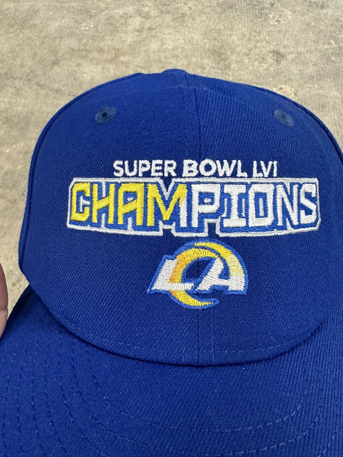 NFL × New Era × Vintage Crazy Y2K New Era Los Angeles Rams Super Bowl Champs Hat Size ONE SIZE - 3 Thumbnail