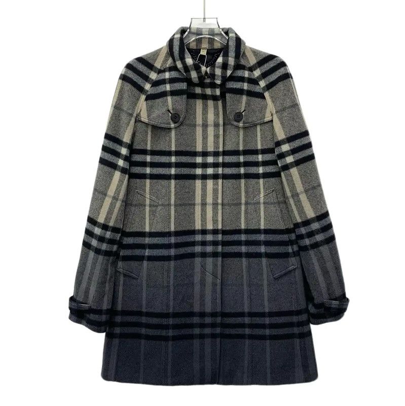 Burberry Burberry Women's Colorblock Wool Coat Size M / US 6-8 / IT 42-44 - 1 Thumbnail