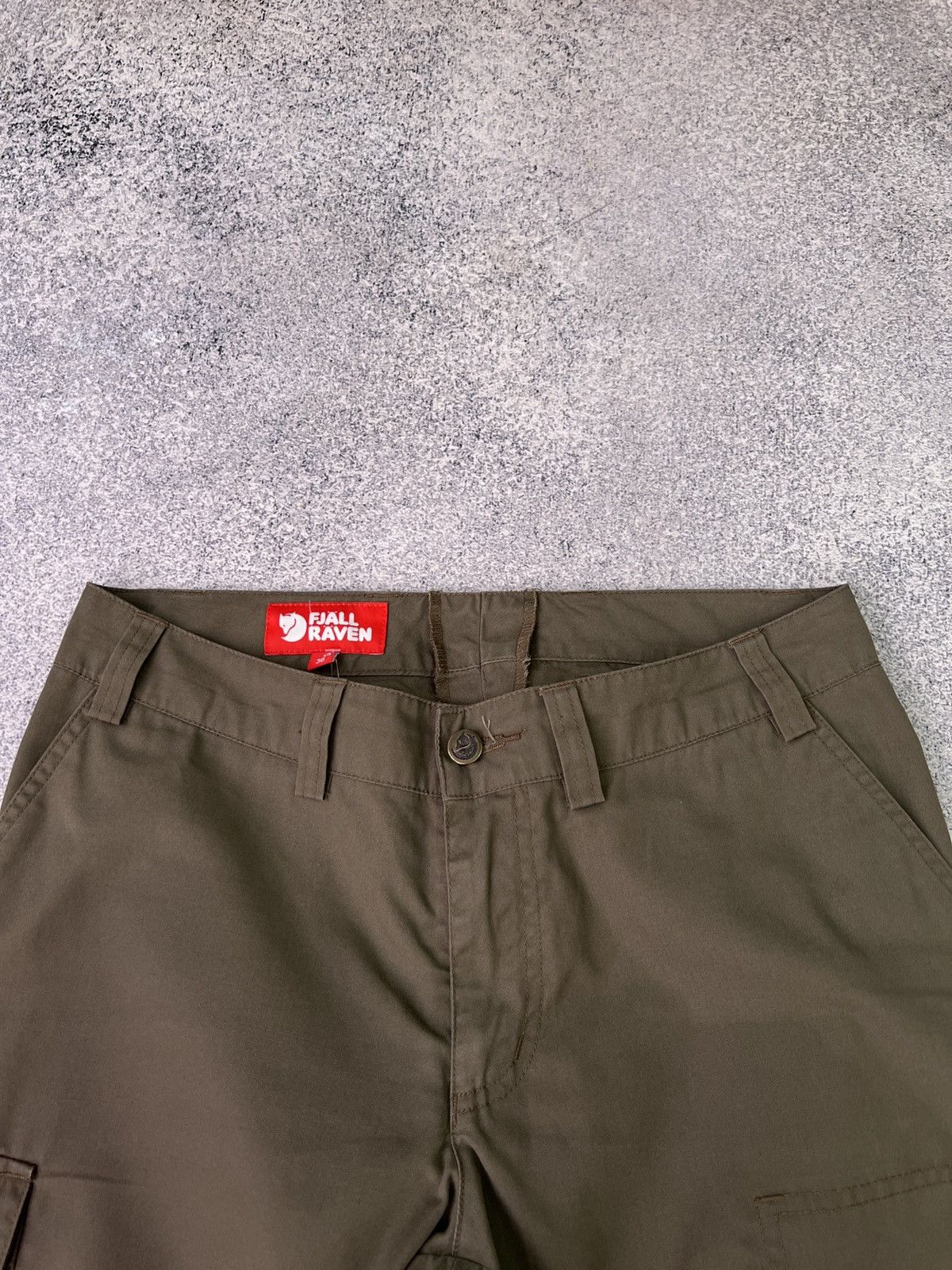 Fjallraven × Vintage Vintage Fjallraven Outdoor khaki G-1000 Pants Size US 31 - 8 Thumbnail