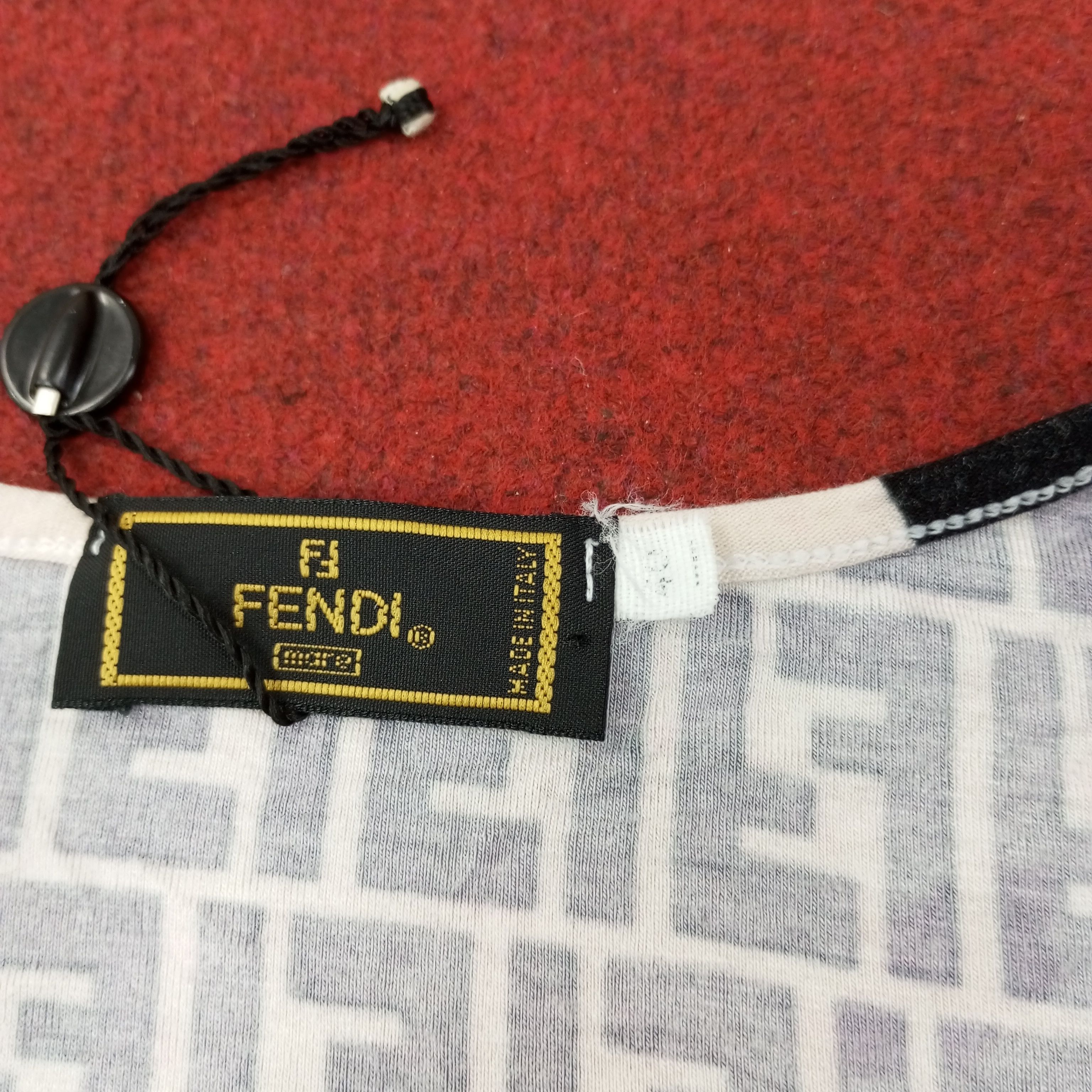 Fendi Fendi Fashion Brand Style Designer Tshirt Size XXS / US 00 / IT 34 - 3 Thumbnail
