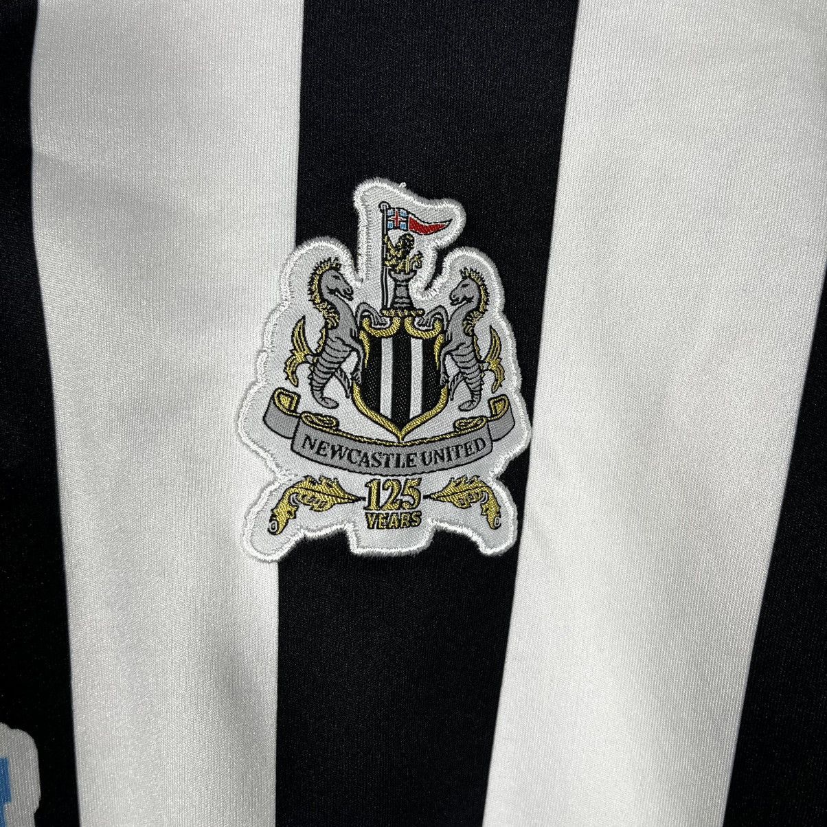 Puma Puma Newcastle Football Soccer Jersey T-shirt Tee Size US S / EU 44-46 / 1 - 4 Thumbnail