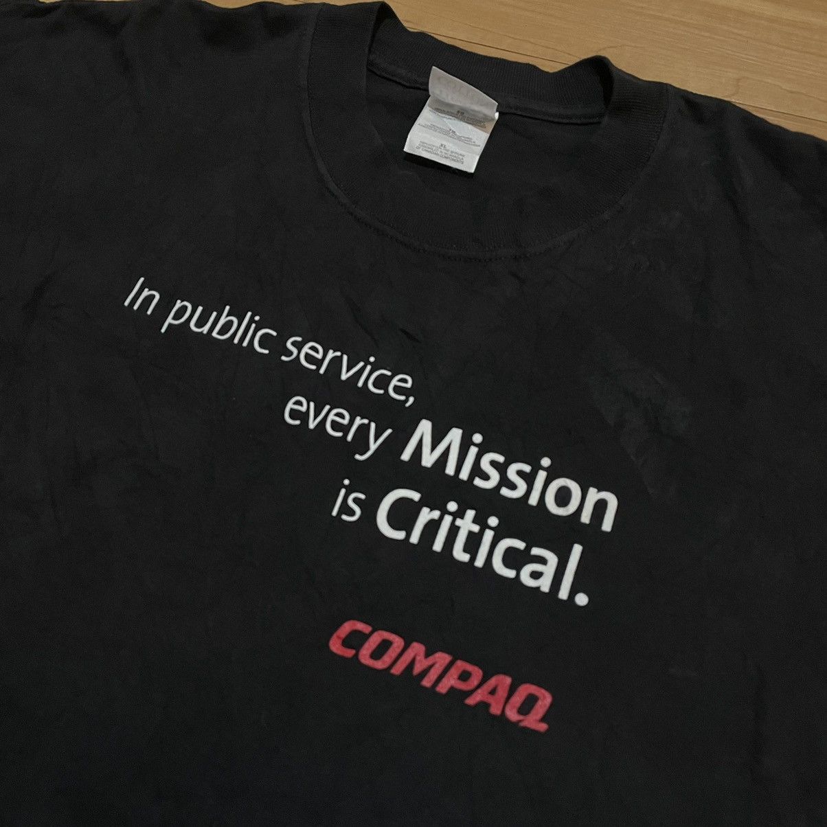 Vintage Vintage compaq font t-shirt Size US XL / EU 56 / 4 - 1 Thumbnail