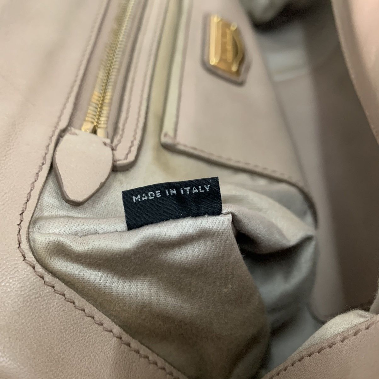 Miu Miu Miu Miu Matelasse Leather Handbag Size ONE SIZE - 14 Thumbnail