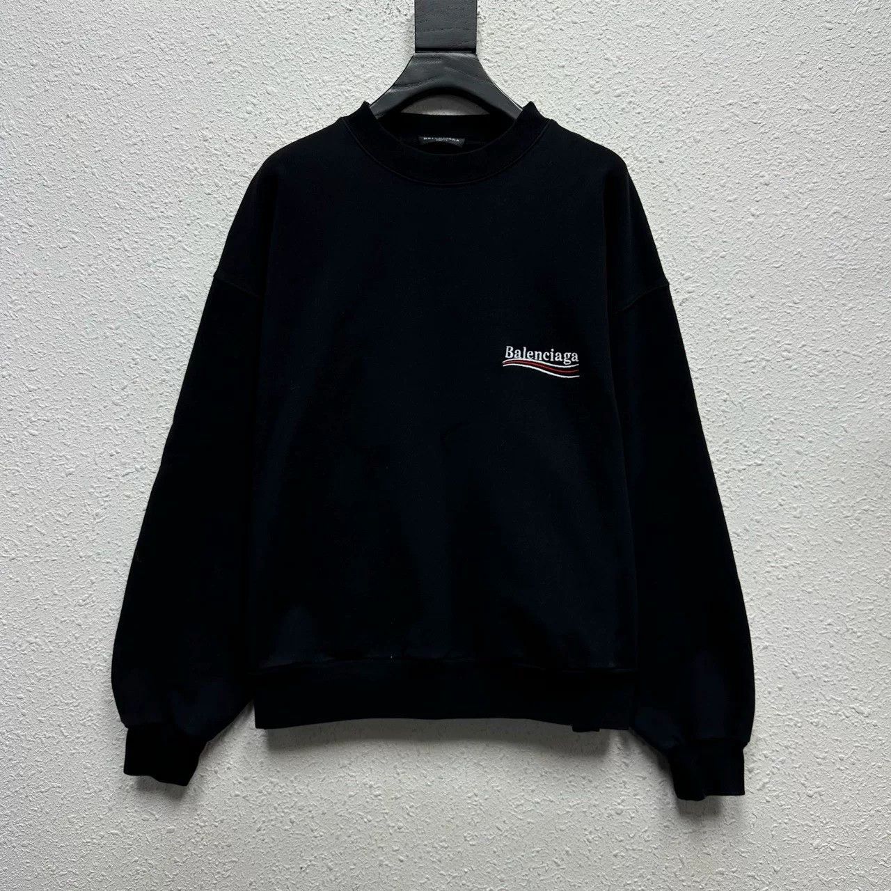 Balenciaga balenciaga logo embroidered long sleeve sweatshirt Size US L / EU 52-54 / 3 - 1 Thumbnail