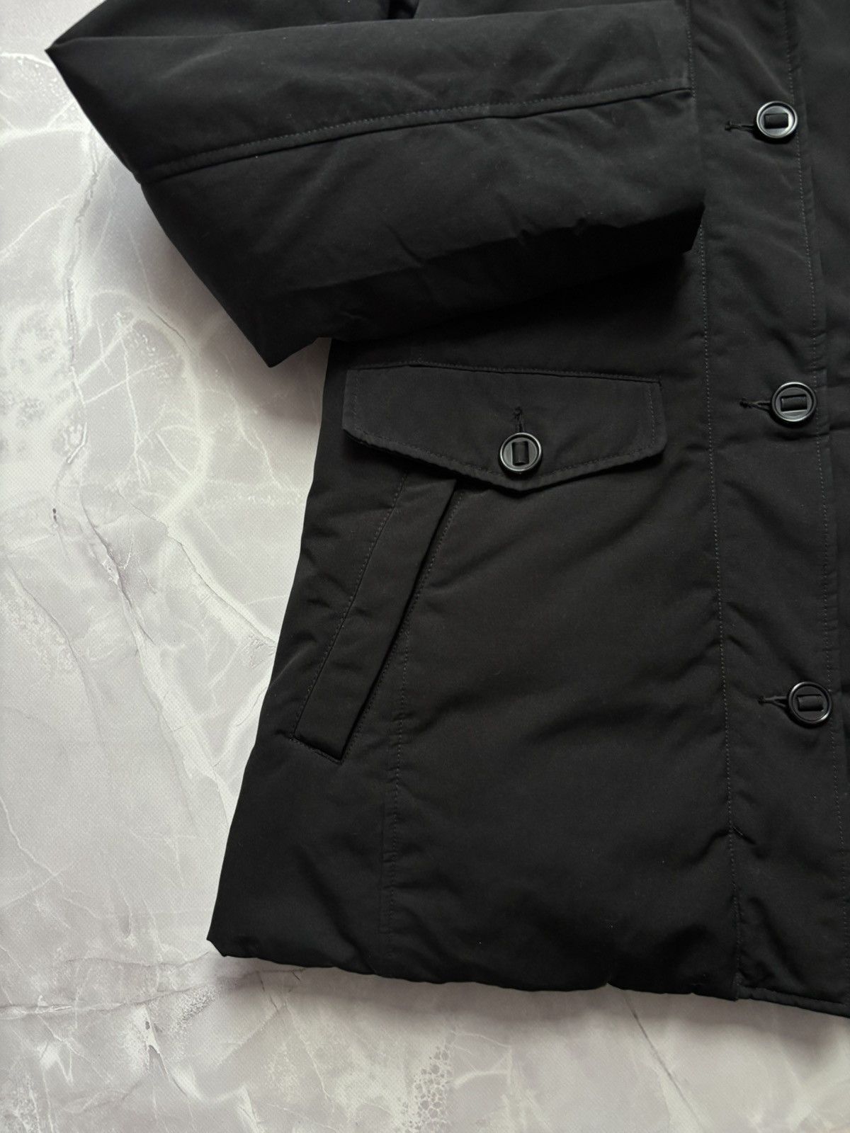 Uniqlo UNIQLO Hybrid Down Ultra Warm Short Coat Faux Fur Black M Size M / US 6-8 / IT 42-44 - 3 Thumbnail