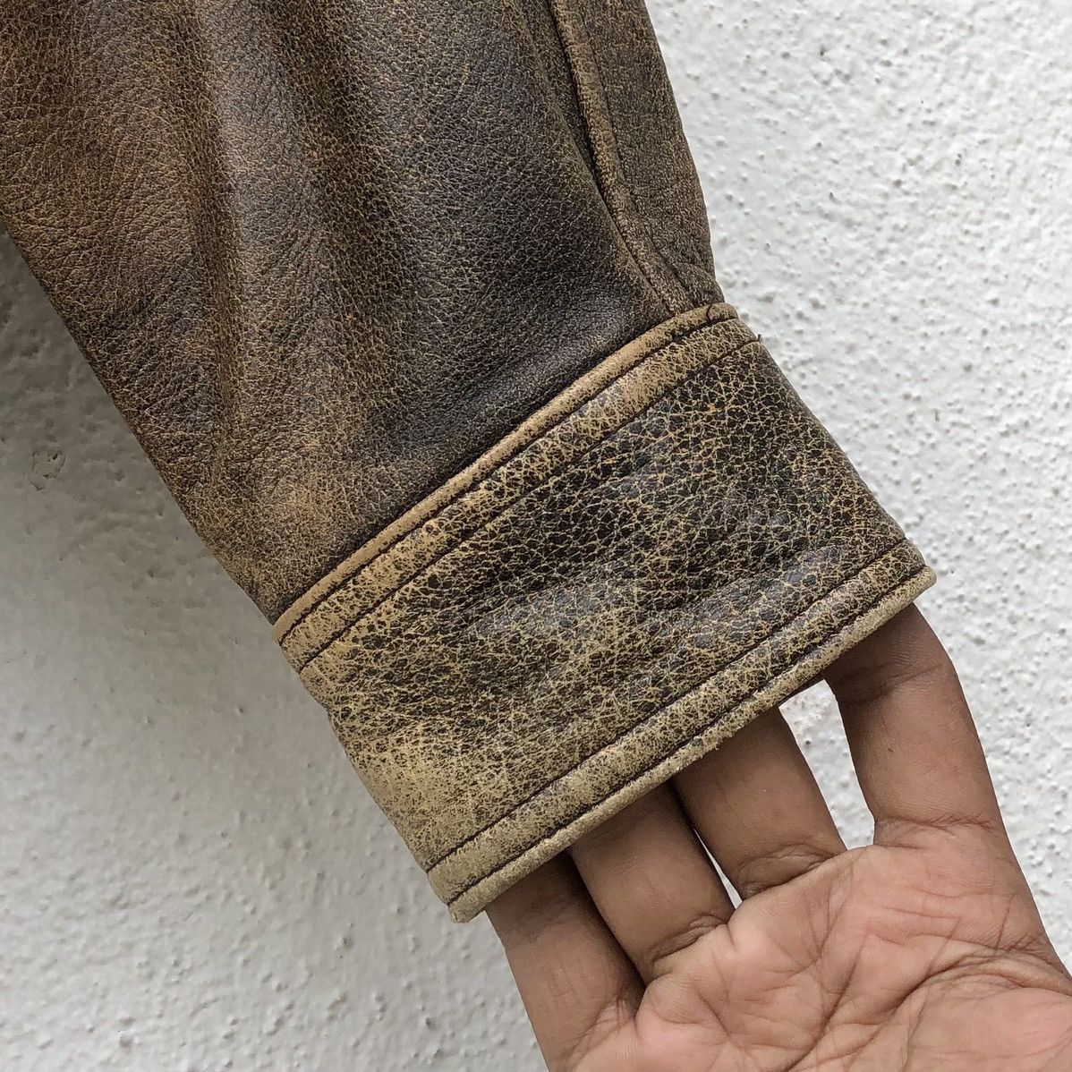 Vintage Vintage 90s GK Global Cowhide Leather Bomber Jacket Size US L / EU 52-54 / 3 - 12 Thumbnail