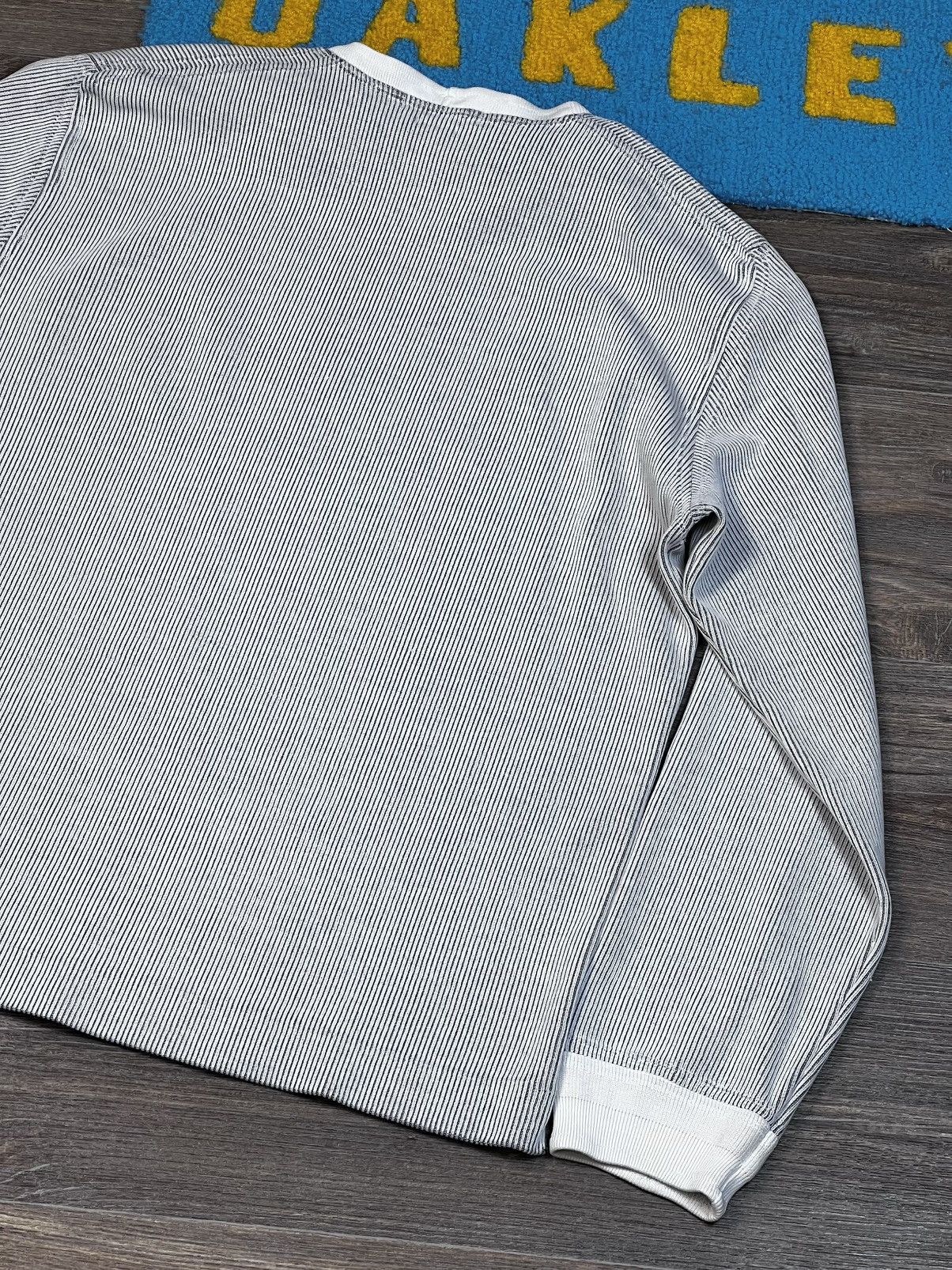 Stone Island Vintage Stone Island Embroidered Logo Stripped Grey Sweater Size US L / EU 52-54 / 3 - 11 Thumbnail