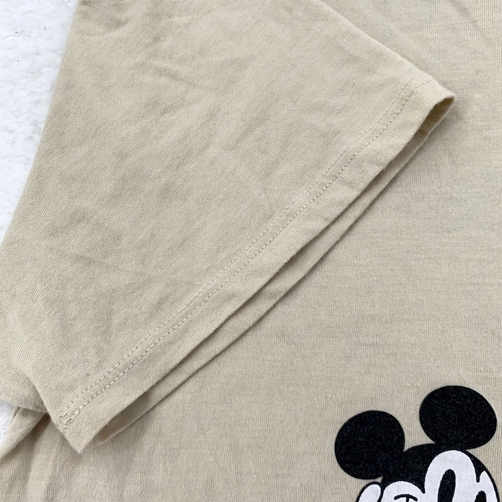 Disney Disney Shirt Mens Medium Mickey Minnie Donald Daisy Crochet Patch Happy Moments Size US M / EU 48-50 / 2 - 5 Thumbnail
