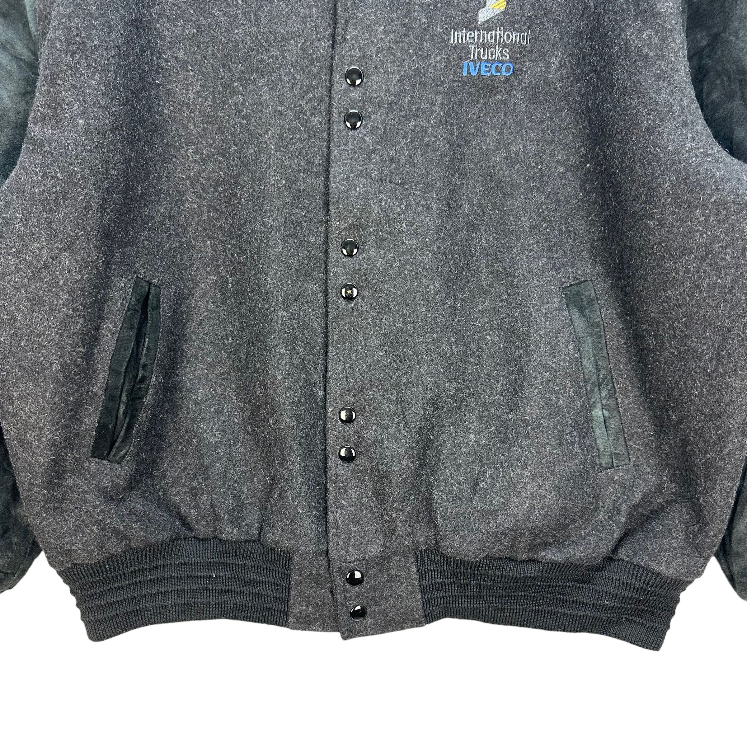 Vintage INTERNATIONAL TRUCKS IVECO SUEDE WOOL VARSITY #7833-181 Size US XXL / EU 58 / 5 - 4 Thumbnail