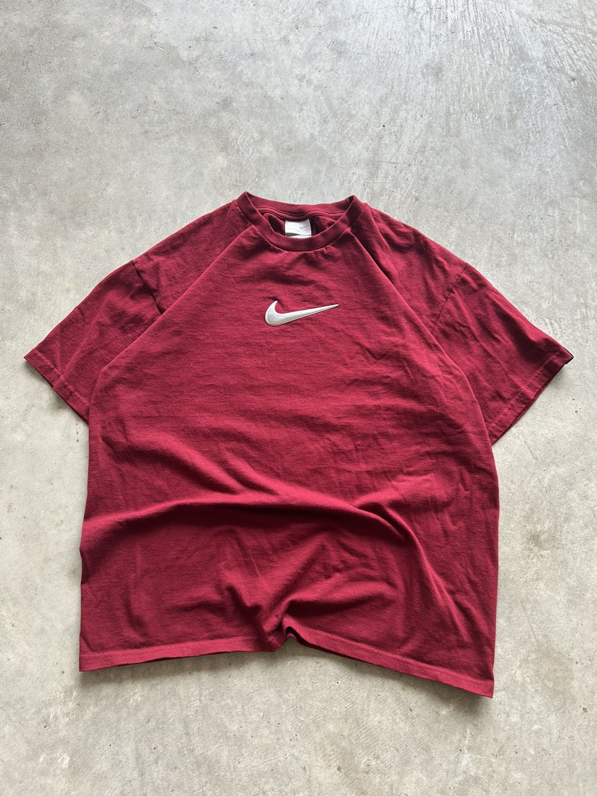 Nike Y2k nike tee size XL Size US XL / EU 56 / 4 - 1 Thumbnail