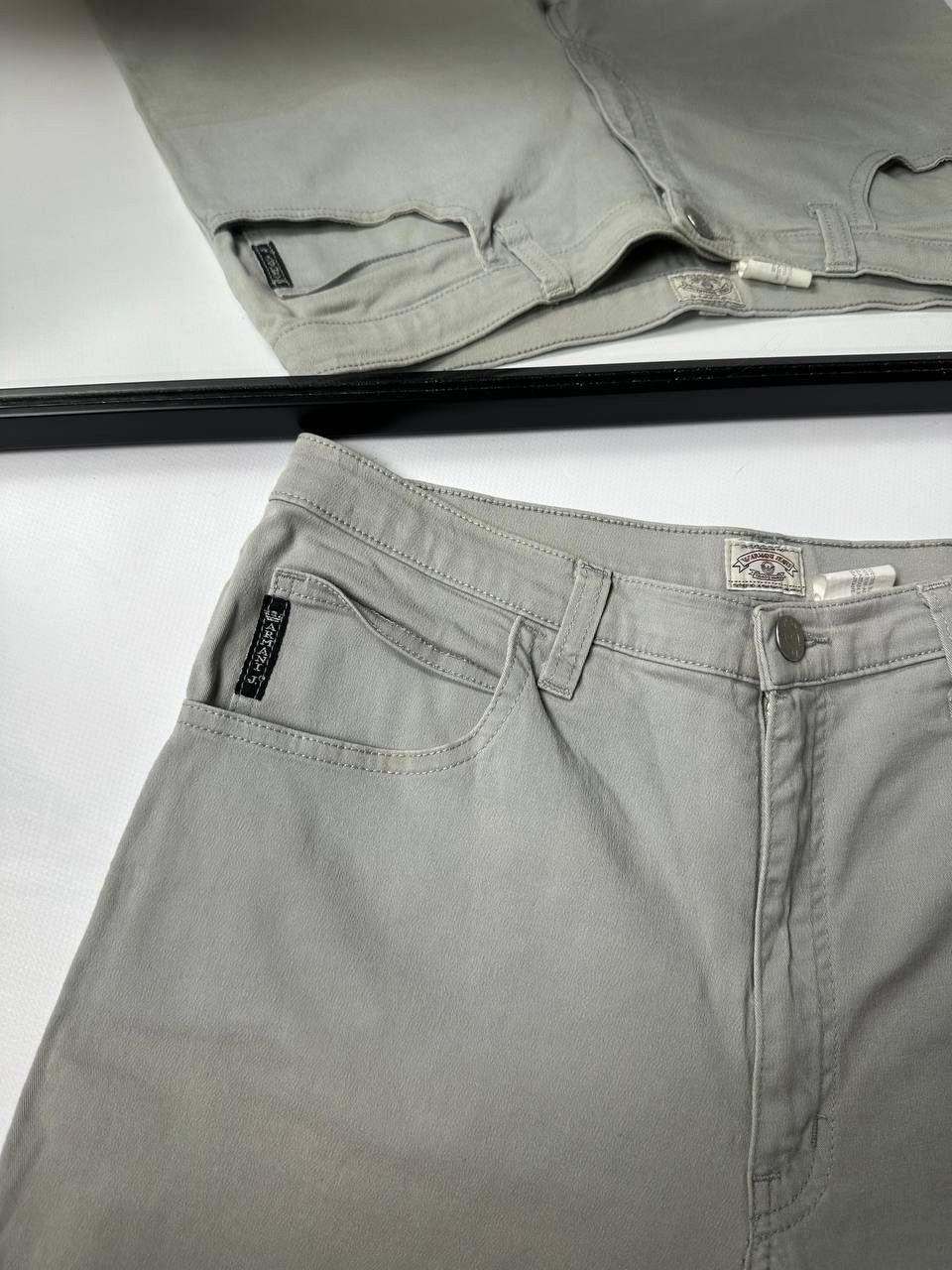 Giorgio Armani Giorgio Armani Jeans Gray Baggy Japanese Metal logo Size US 31 - 6 Thumbnail