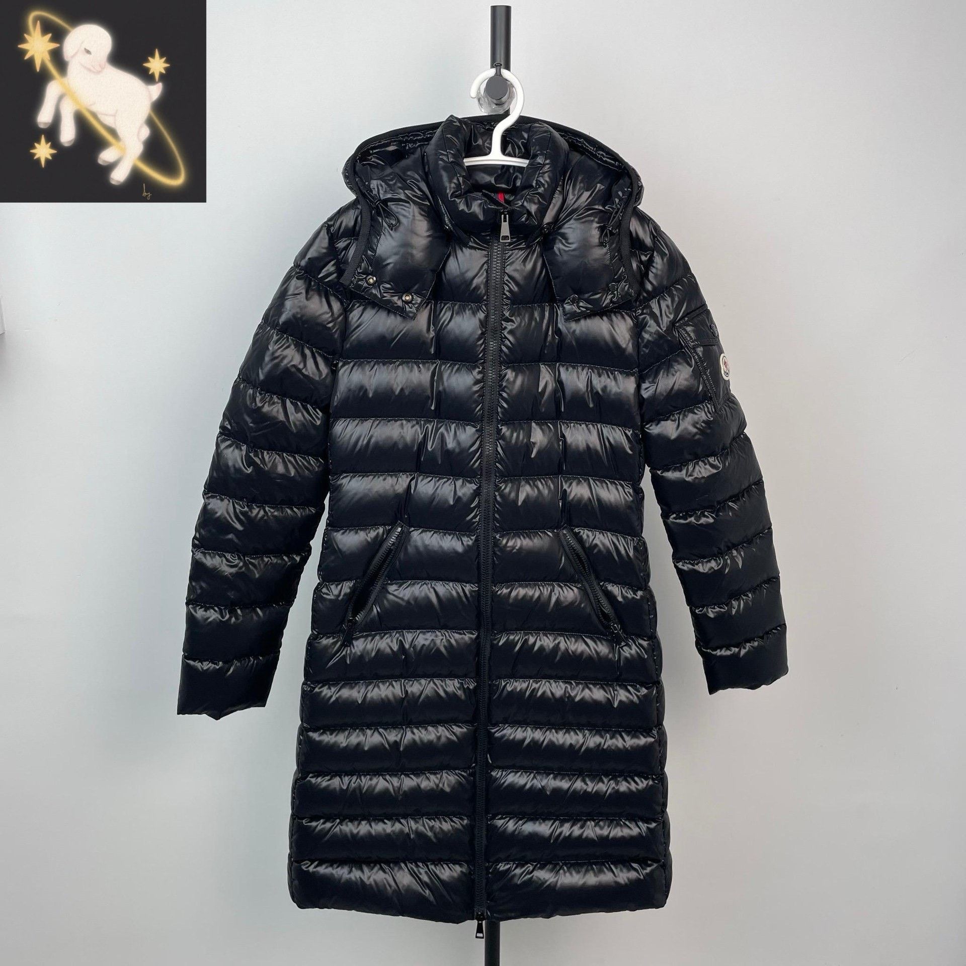 Moncler Moncler Embroidered Long Black Down Jacket M Women Size M / US 6-8 / IT 42-44 - 1 Thumbnail