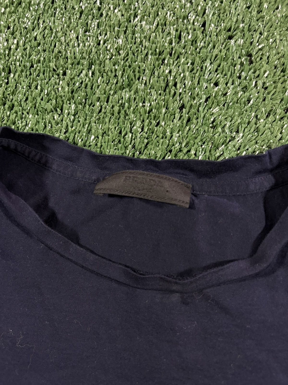 Prada Prada Shirt Sleeve T Shirt Navy Blue Size US S / EU 44-46 / 1 - 4 Thumbnail