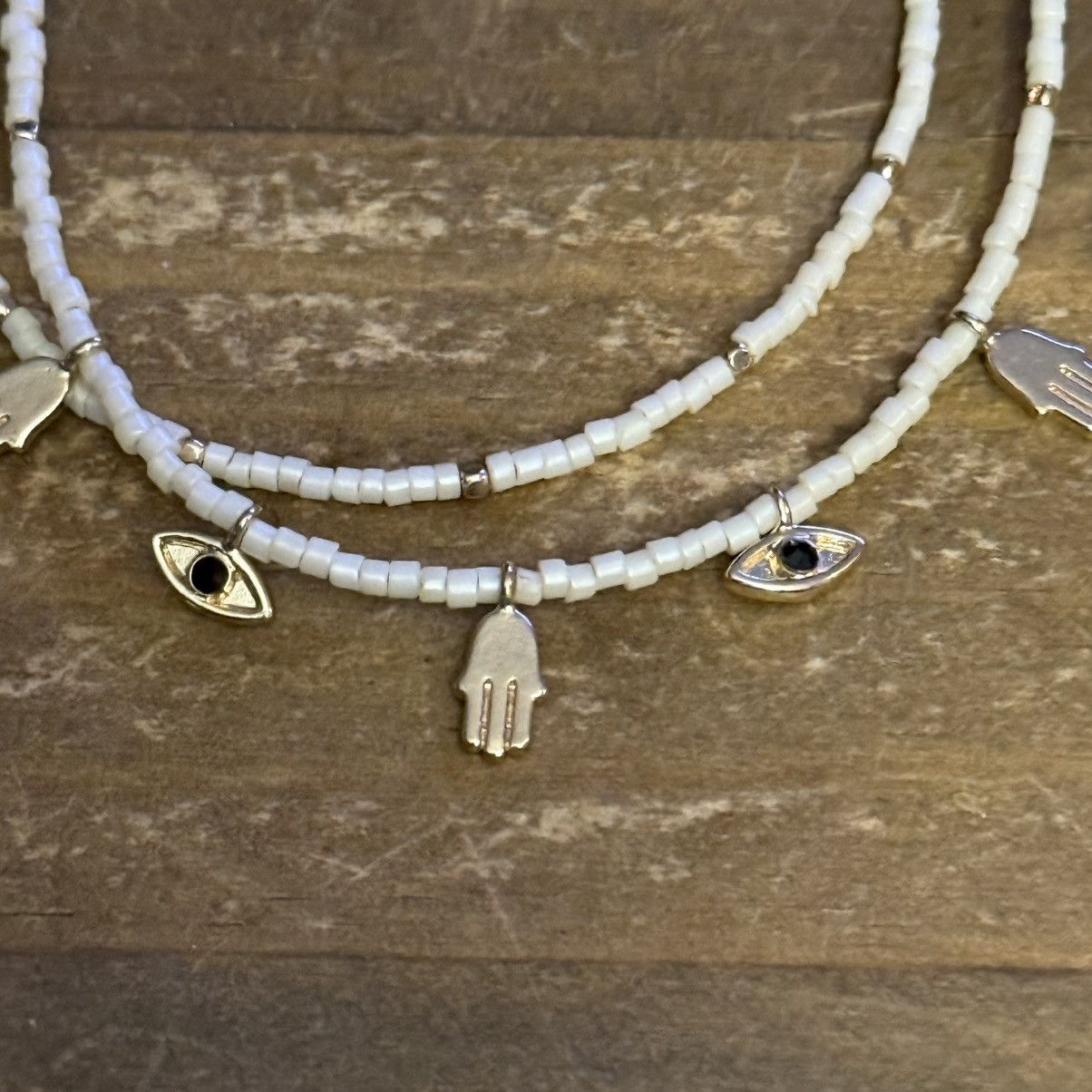Other White beaded bolo bracelet with hamsa and evil eye charms Size ONE SIZE - 4 Thumbnail