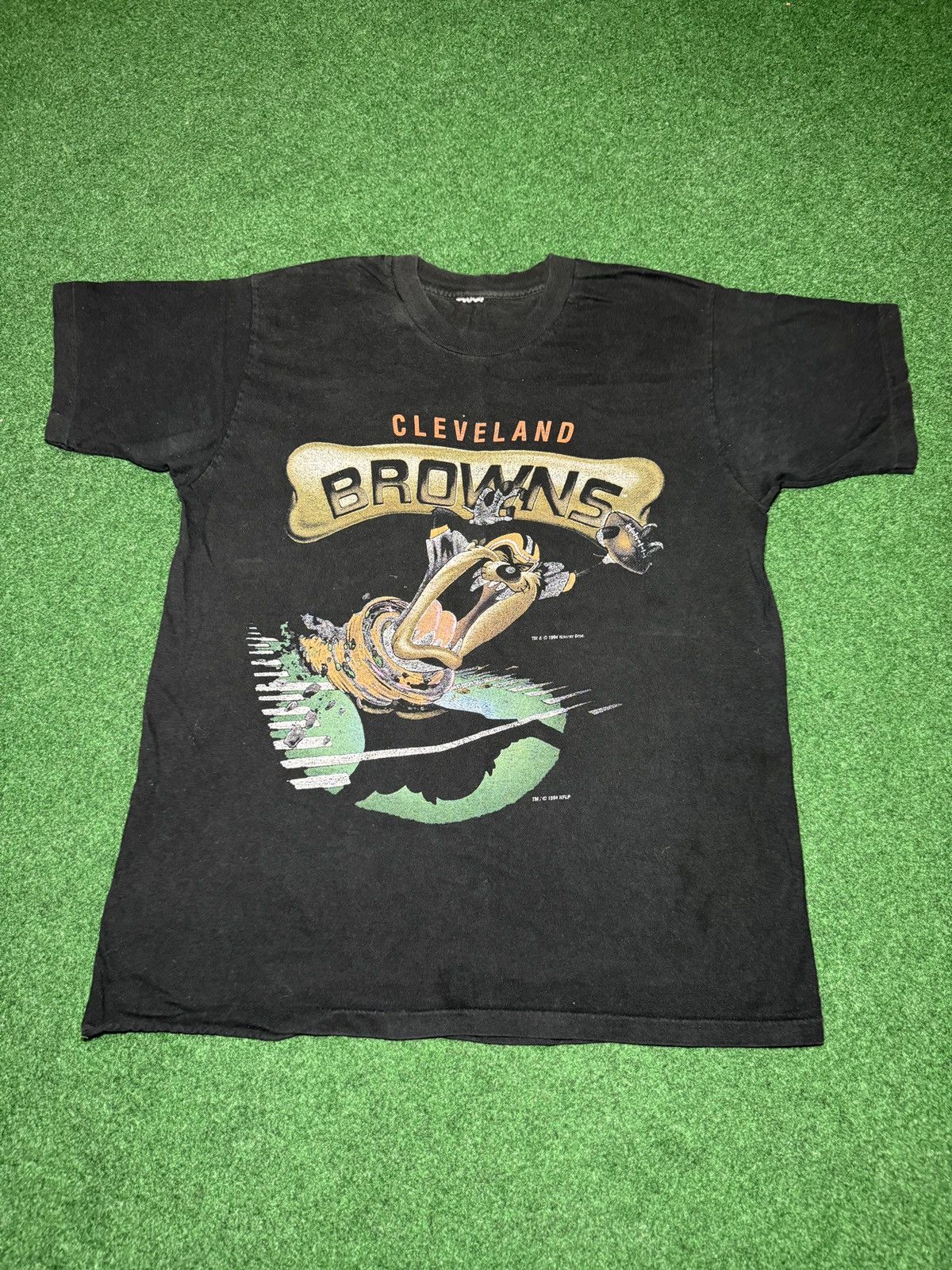 NFL × Vintage × Warner Bros Vtg 90s Cleveland Browns Taz Dawg Pound RARE FADED T Shirt Size US L / EU 52-54 / 3 - 1 Thumbnail