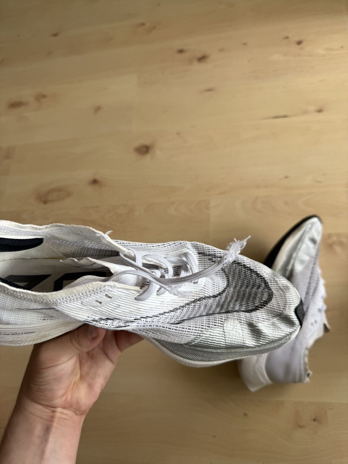 Nike Nike ZoomX Vaporfly Next% 2 running sneakers shoes Size US 9.5 / EU 42-43 - 9 Thumbnail