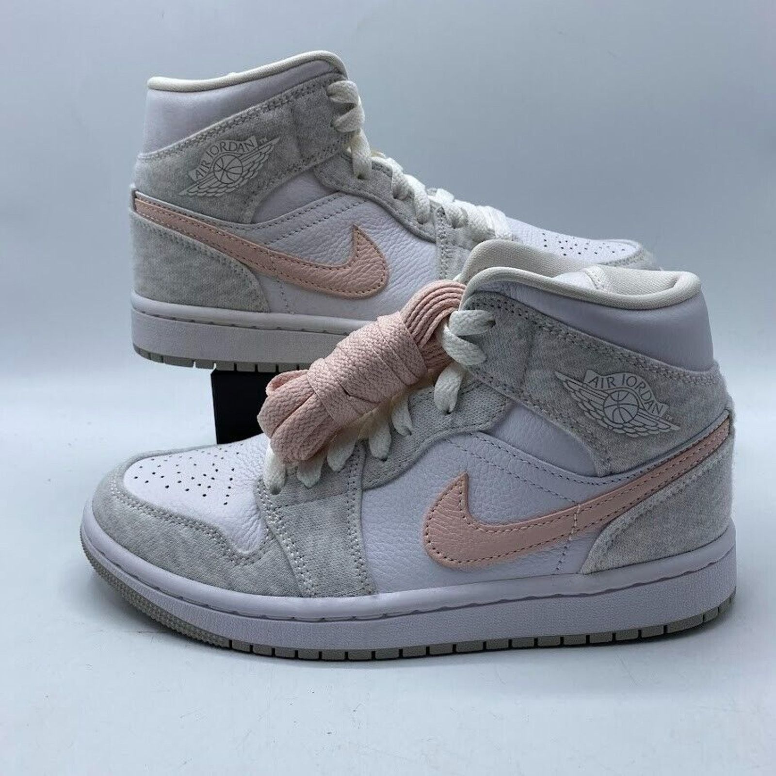 Nike Nike Air Jordan 1 Mid SE Light Iron Ore Women's DN4045-001 Size US 6 / IT 36 - 2 Thumbnail