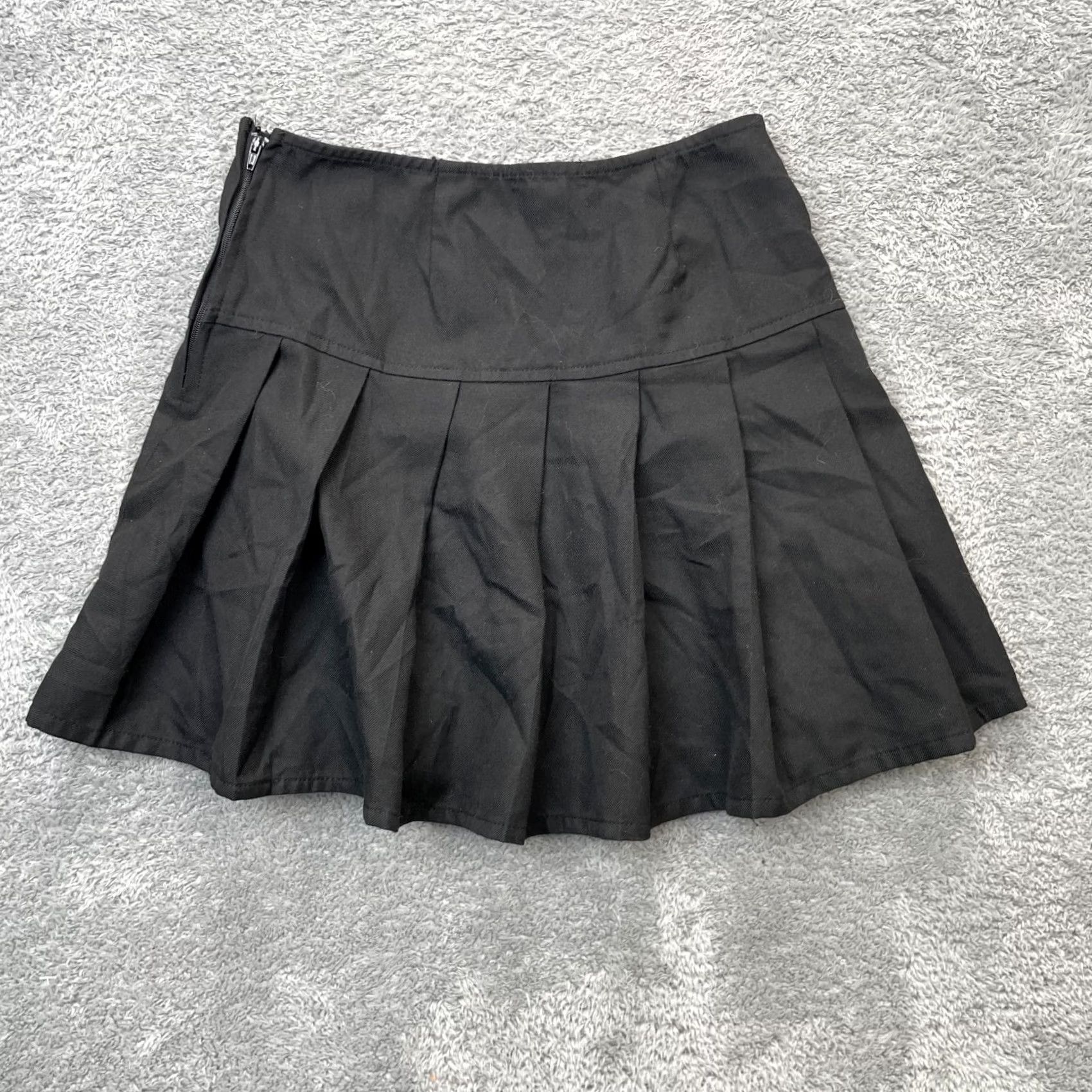 Hot Topic VINTAGE? No. Hot Topic Skirt Womens Small Black Pink Lace Up Corset Pleated Goth Y2K Emo 2000 Size S / US 4 / IT 40 - 4 Thumbnail