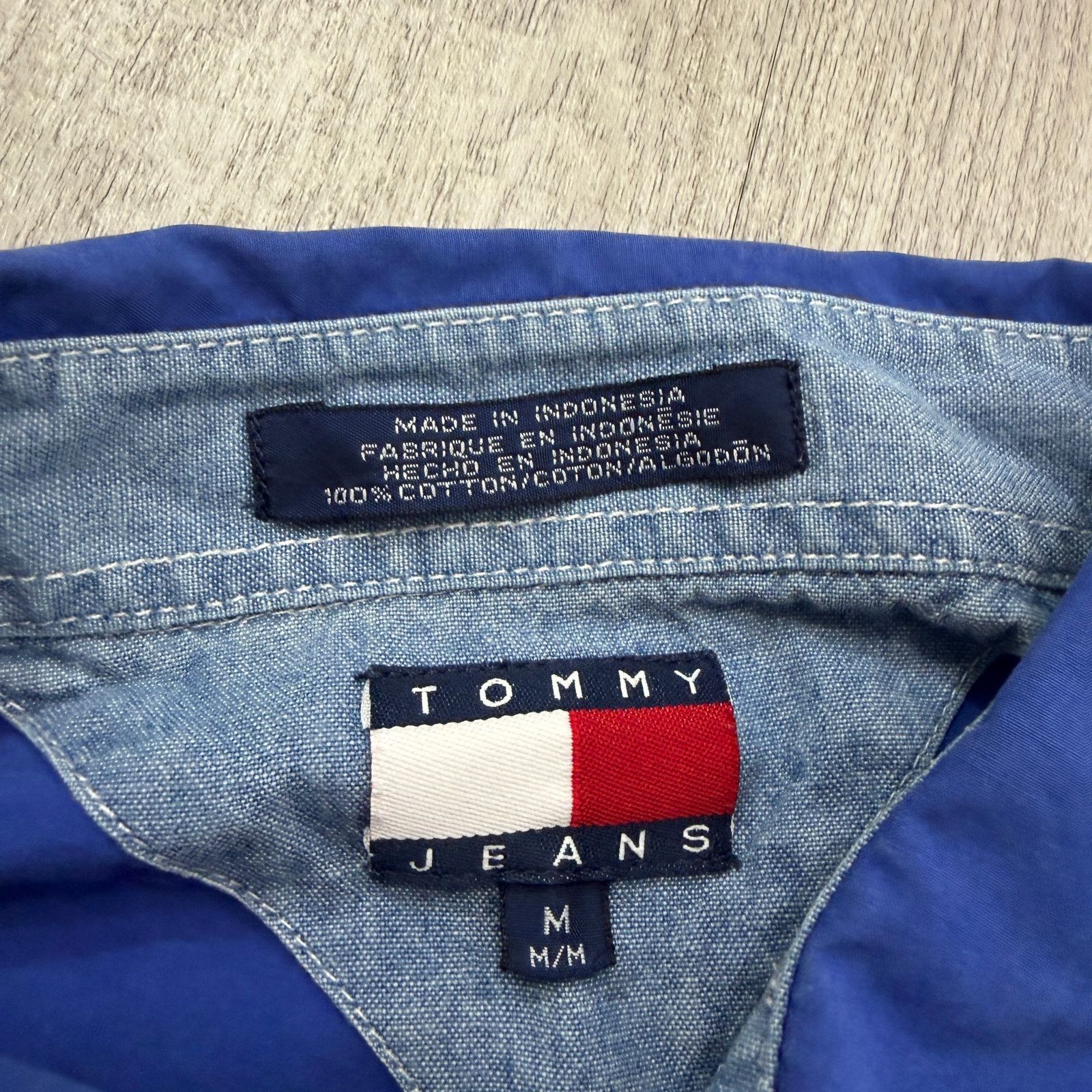 Tommy Hilfiger Vintage Tommy Hilfiger Button Shirt Men's Medium Hip Hop Size US M / EU 48-50 / 2 - 5 Thumbnail