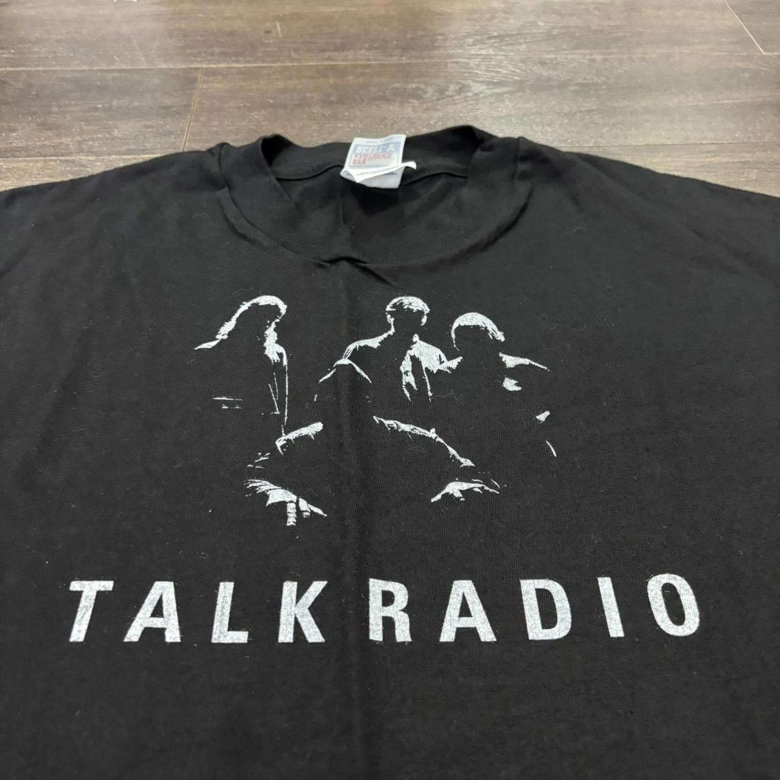 Other Vintage talk radio hee hee t shirt 90s L Size US L / EU 52-54 / 3 - 2 Thumbnail