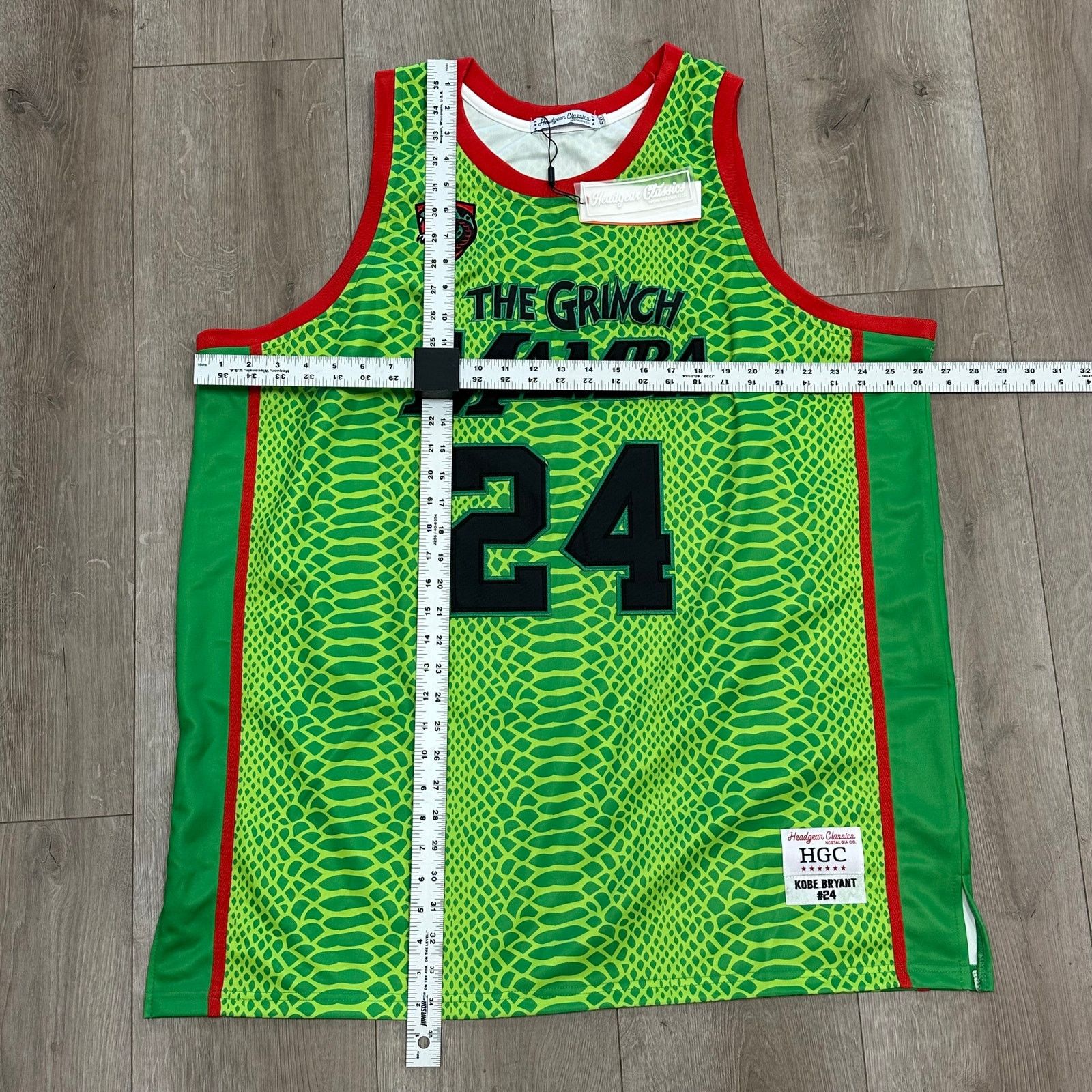 Mitchell & Ness Headgear Classics The Grinch Mamba Kobe Bryant #24 Jersey Size US XXL / EU 58 / 5 - 7 Thumbnail