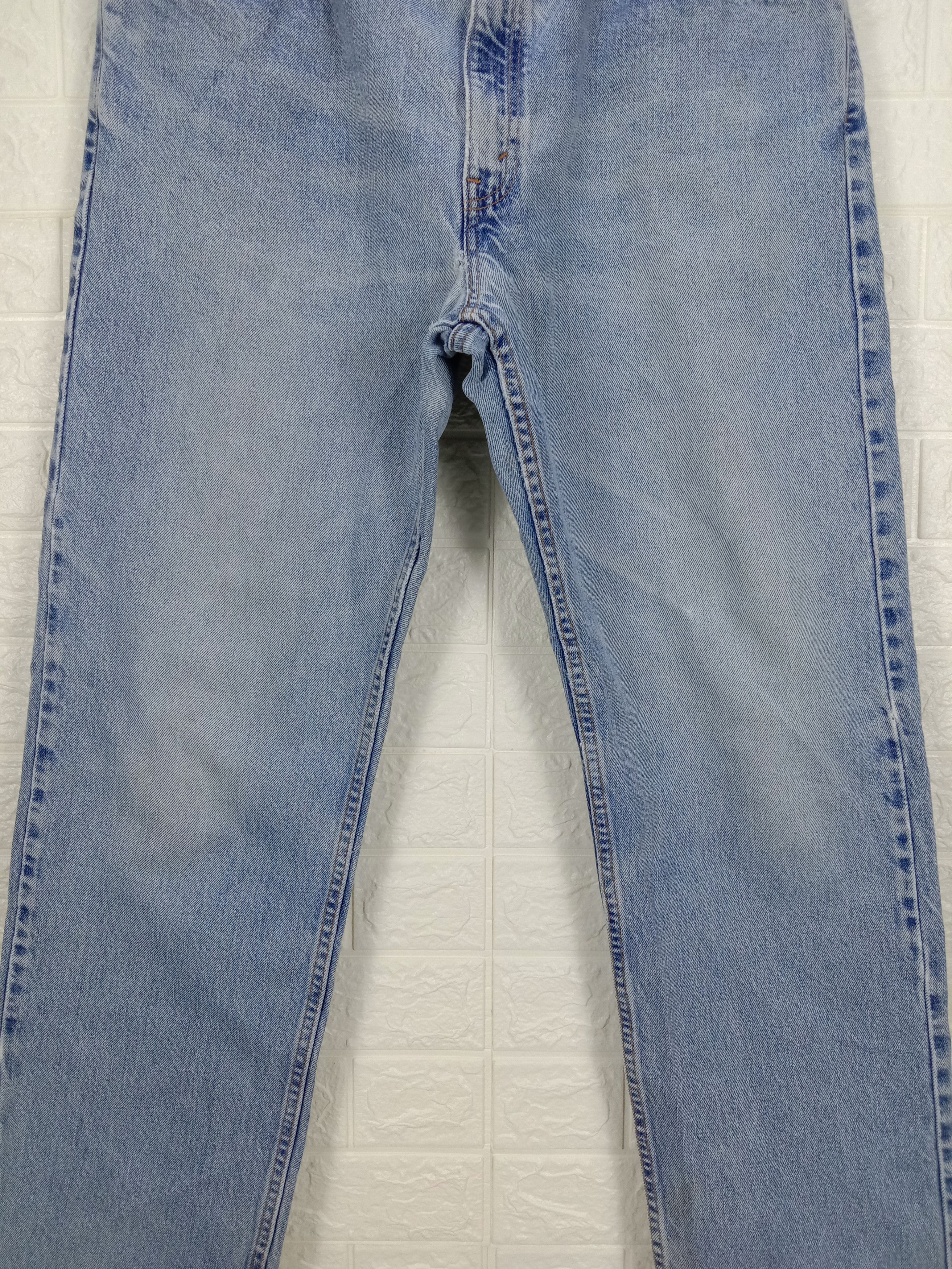Levi's Vintage Levi's 505 Jeans Light Wash Regular Fit Denim Size US 36 / EU 52 - 3 Thumbnail
