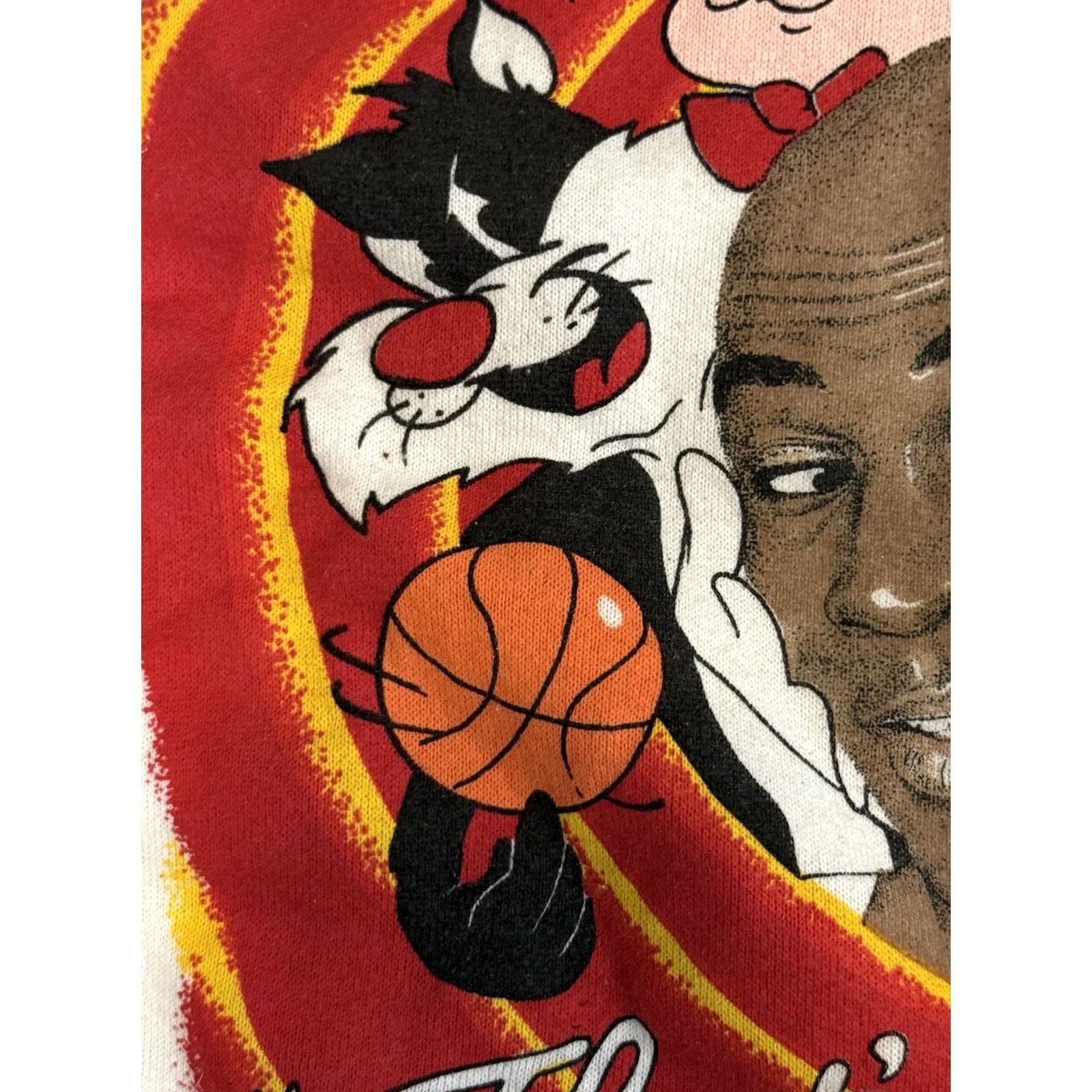 Fruit Of The Loom VINTAGE Michael Jordan Space Jam That’s All Folks Sweatshirt XL White Cotton Pullover Size US XL / EU 56 / 4 - 5 Thumbnail