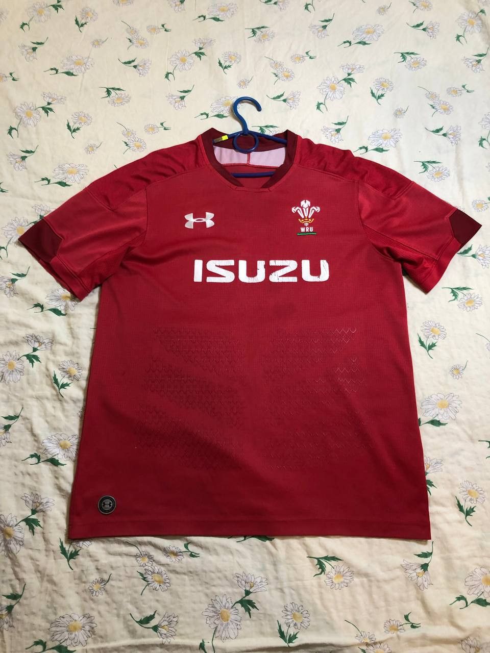 Under Armour WALES RUGBY JERSEY HOME 2019 SHIRT WRU RUGBY JERSEY Size US L / EU 52-54 / 3 - 1 Thumbnail