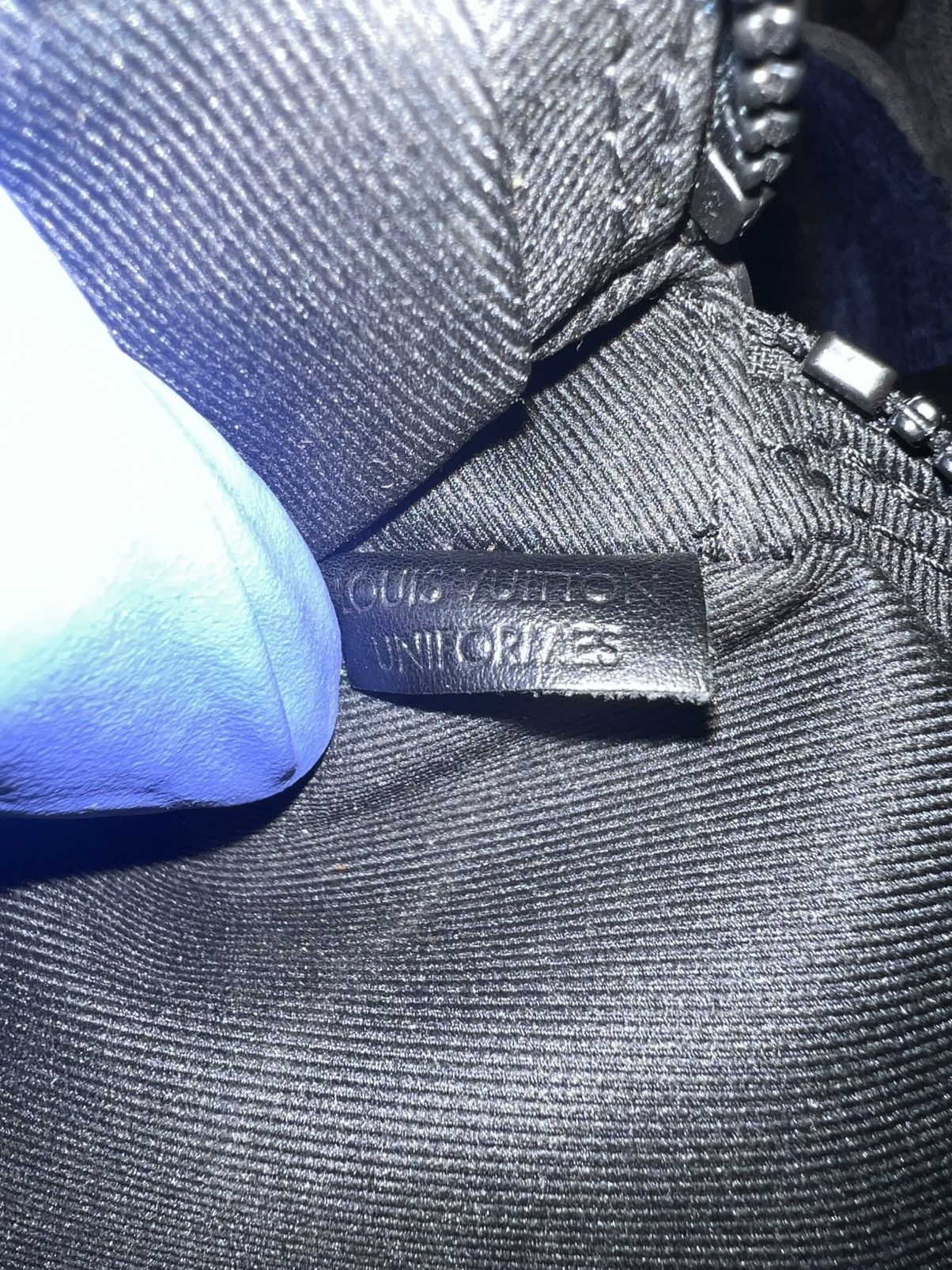 Louis Vuitton SUPER RARE 2017 Louis Vuitton Monogram Volga Bag STAFF Size ONE SIZE - 10 Thumbnail