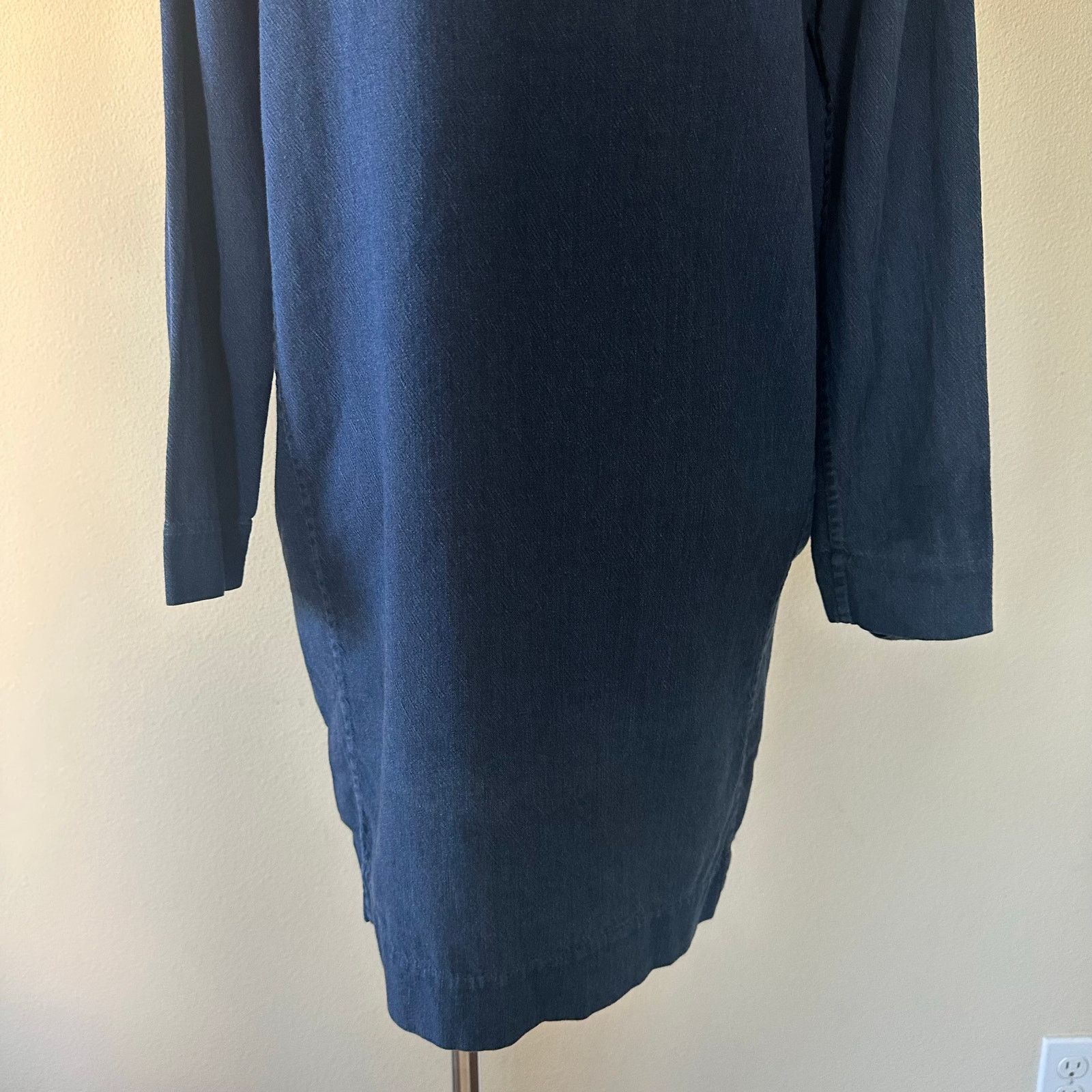 Cos COS Navy Denim Funnel Neck Shift Dress Size 2 Size XS / US 0-2 / IT 36-38 - 12 Thumbnail