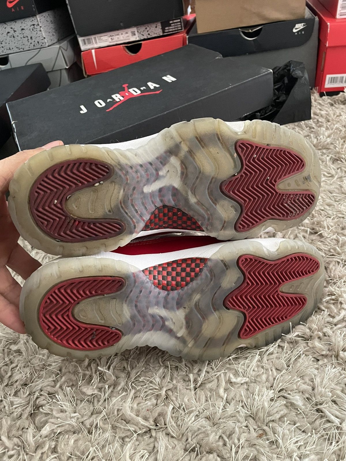 Jordan Brand Jordan 11 Cherry Size US 5 / EU 37 - 7 Thumbnail
