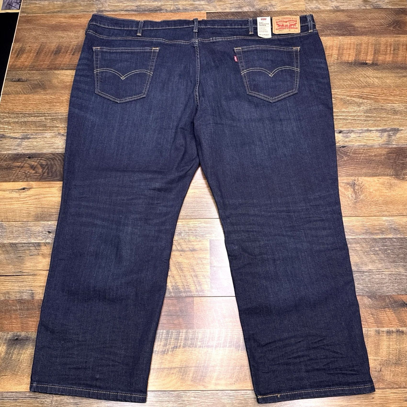 Levi's Levi's 541 Jeans Tapered Athletic Rise High 52 Big & Tall Denim Blue 29 in Inseam Mens Size US 36 / EU 52 - 3 Thumbnail