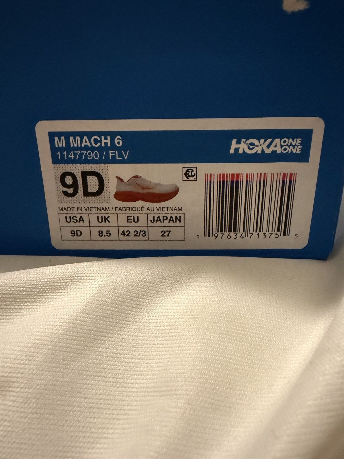 Hoka HOKA Running Shoe mens size 9/ womens 10 Size US 9 / EU 42 - 4 Thumbnail