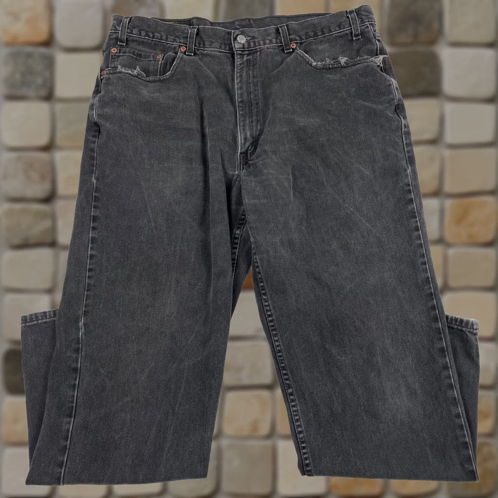 Levi's Levi's 90s Vintage Jeans - Dark Wash, Straight Fit, 40in Waist, 32in Inseam - Relaxed Fit Men's Jeans 5-Pocket Jeans Size US 40 / EU 56 - 1 Thumbnail