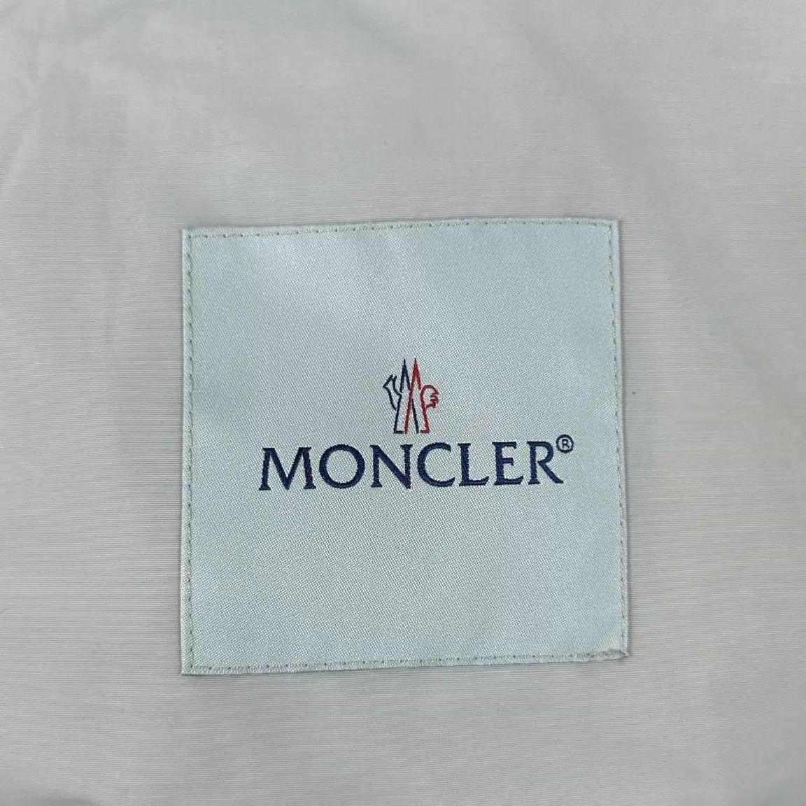 Moncler Moncler SS26 Logo Zip Jacket Women's Size 0 Size XS / US 0-2 / IT 36-38 - 7 Thumbnail