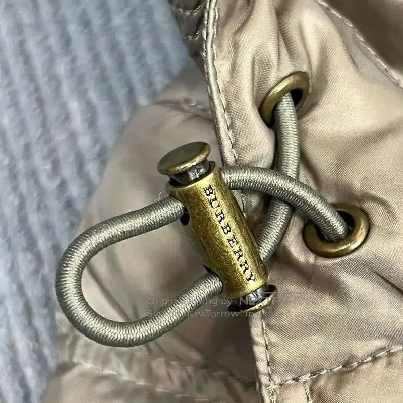 Burberry Burberry Women's XS Beige Down Jacket. Size XS / US 0-2 / IT 36-38 - 4 Thumbnail