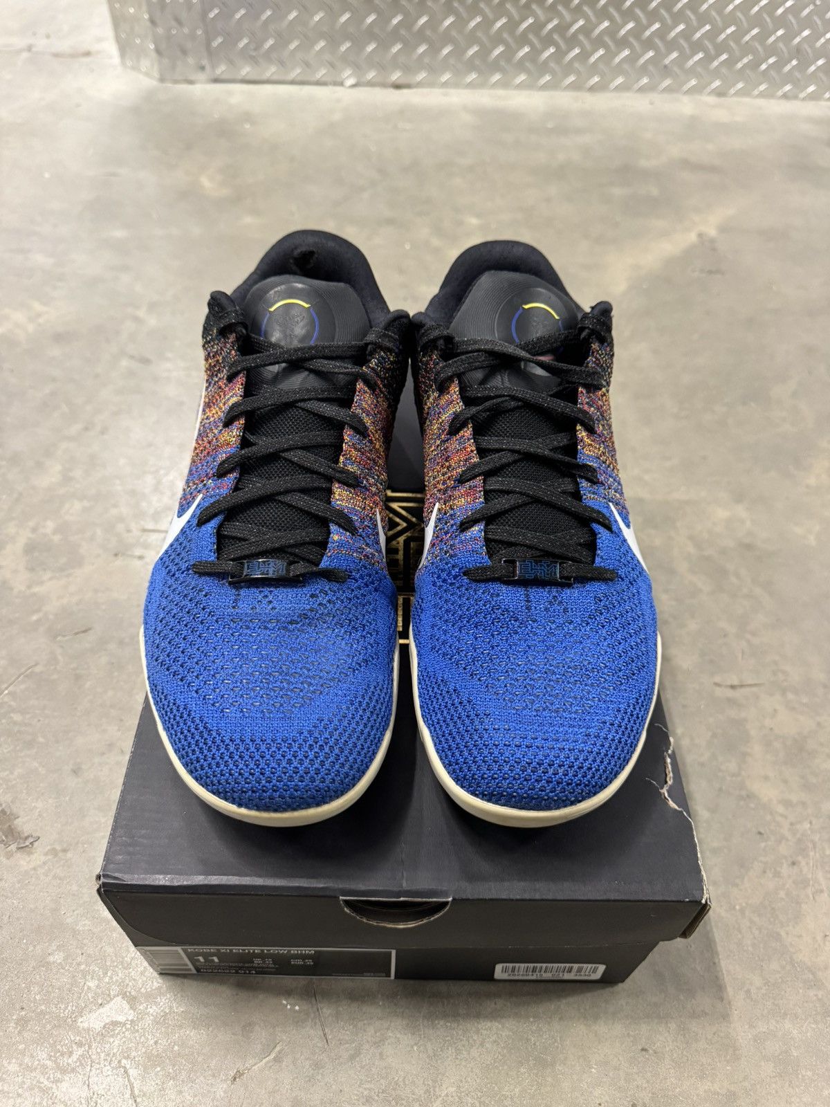 Nike Nike Kobe 11 Elite Black History Month Size 11 Size US 11 / EU 44 - 4 Thumbnail
